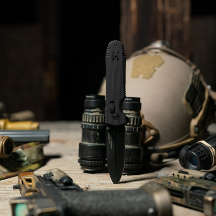 Складной нож SOG Pentagon XR Blackout (12-61-01-41)