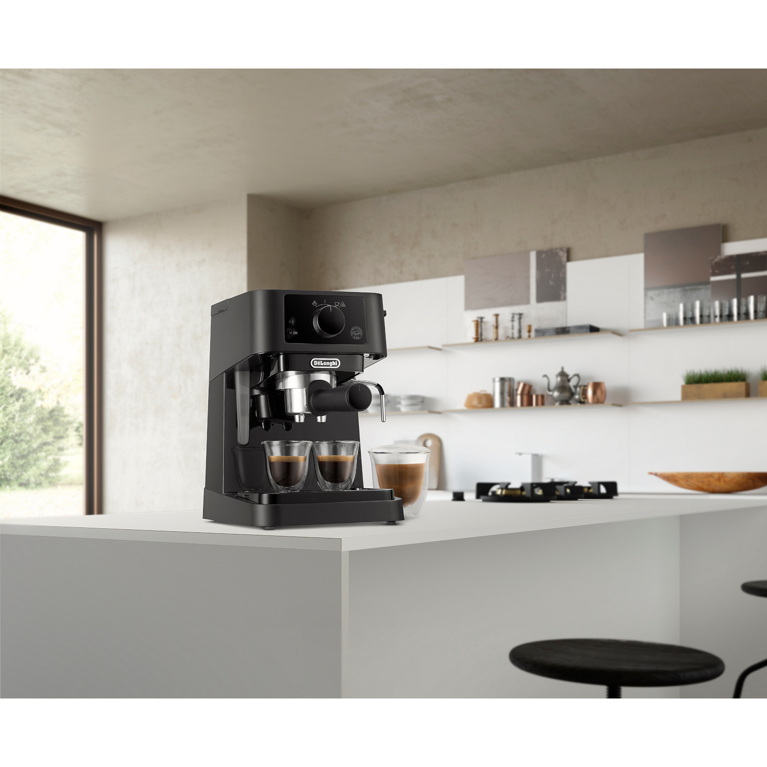 Кавоварка еспресо DELONGHI EC 235.BK Stilosa (132104208)