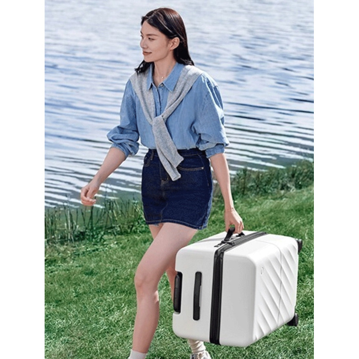 Чемодан XIAOMI 90FUN Ripple Luggage 26" White 96л