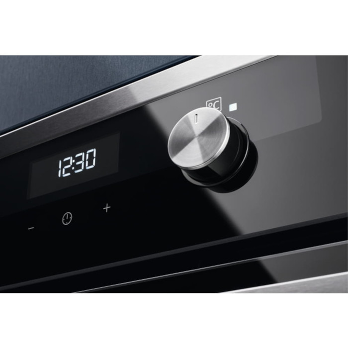 Духовой шкаф ELECTROLUX SteamBake Pro 600 KODEC75X2 (949499360)