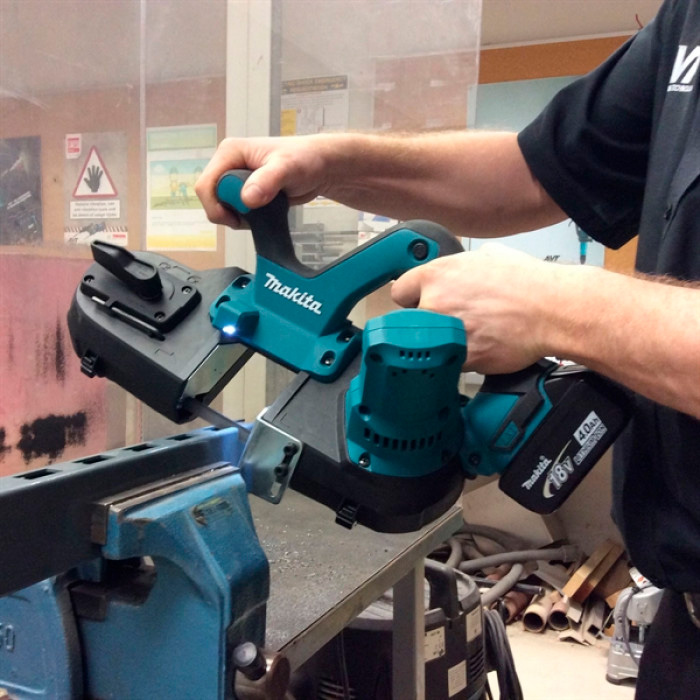 Пила ленточная аккумуляторная MAKITA DPB181Z