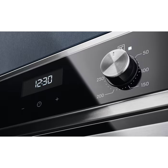 Духовой шкаф ELECTROLUX SteamBake Pro 600 EOD5F70BX