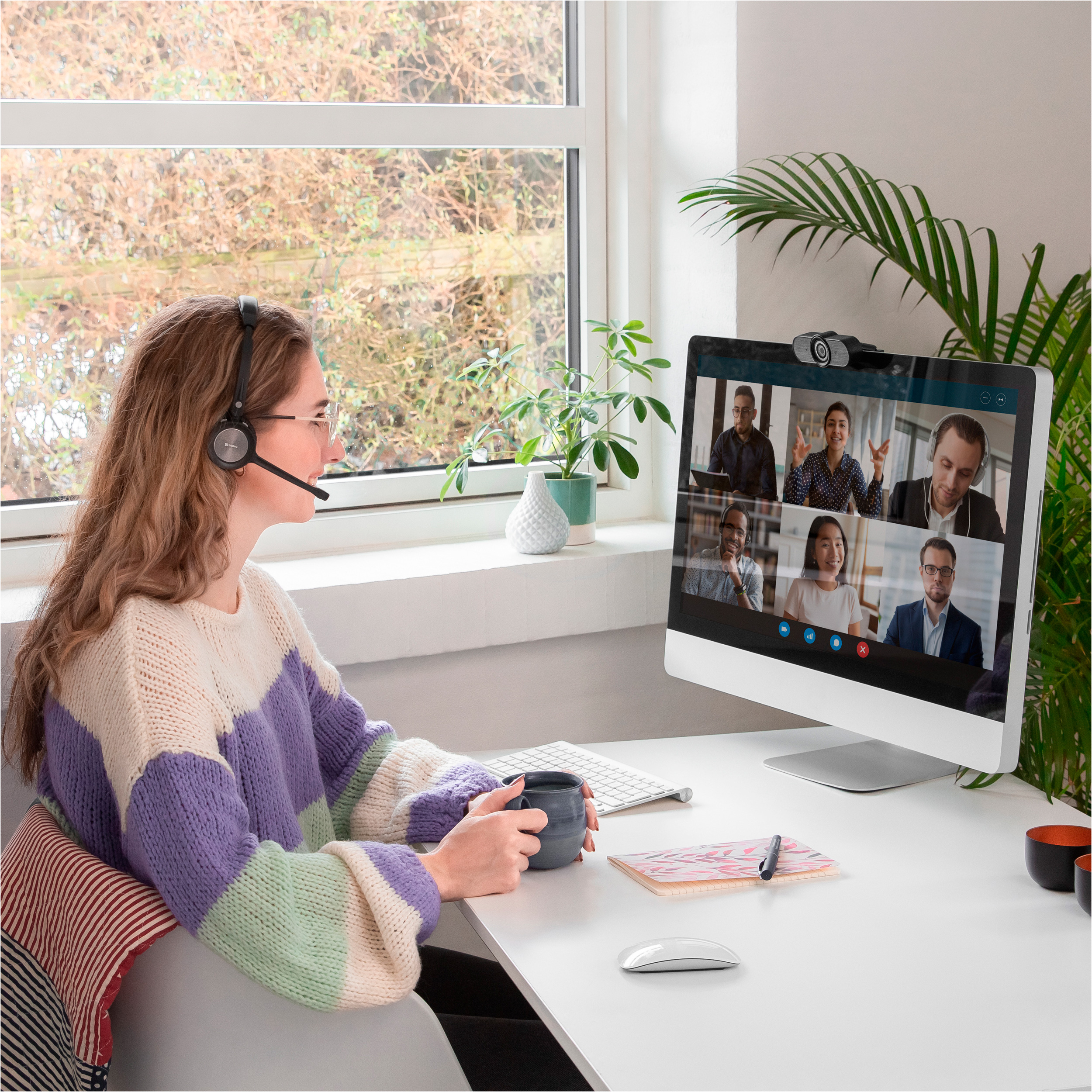 Наушники SANDBERG Wireless Office Headset Pro+ (126-18)