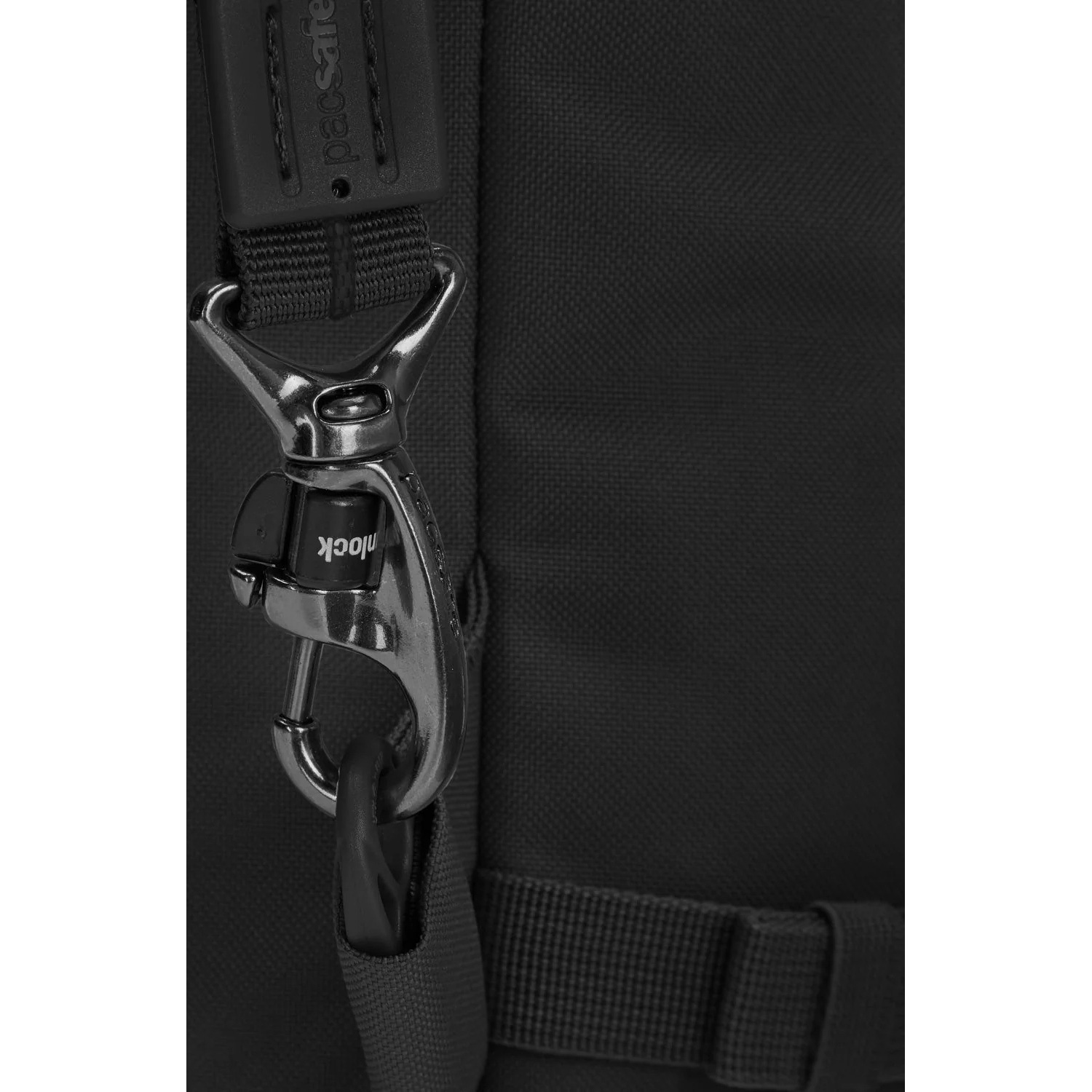 Рюкзак PACSAFE Go Carry-on 34L Jet Black