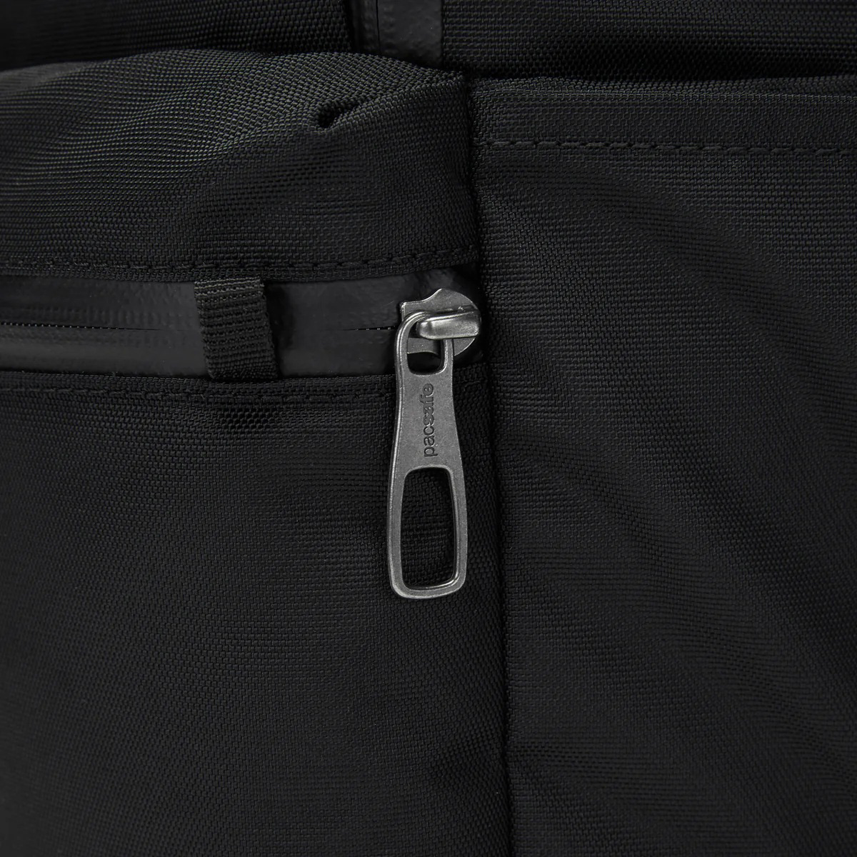 Рюкзак PACSAFE Metrosafe X 20L Anti-Theft Backpack Slate