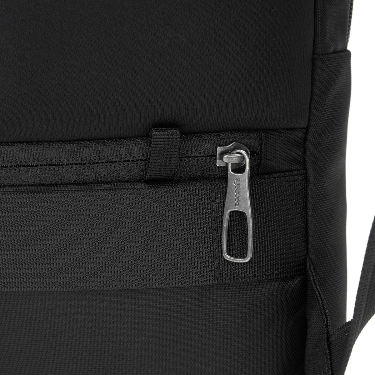 Рюкзак PACSAFE Metrosafe X 20L Anti-Theft Backpack Slate