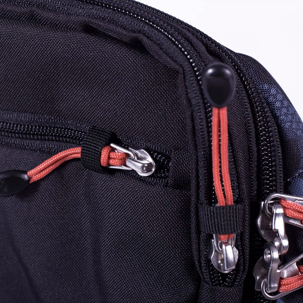 Рюкзак PACSAFE Slingsafe LX500 Anti-Theft Backpack Gray Camo