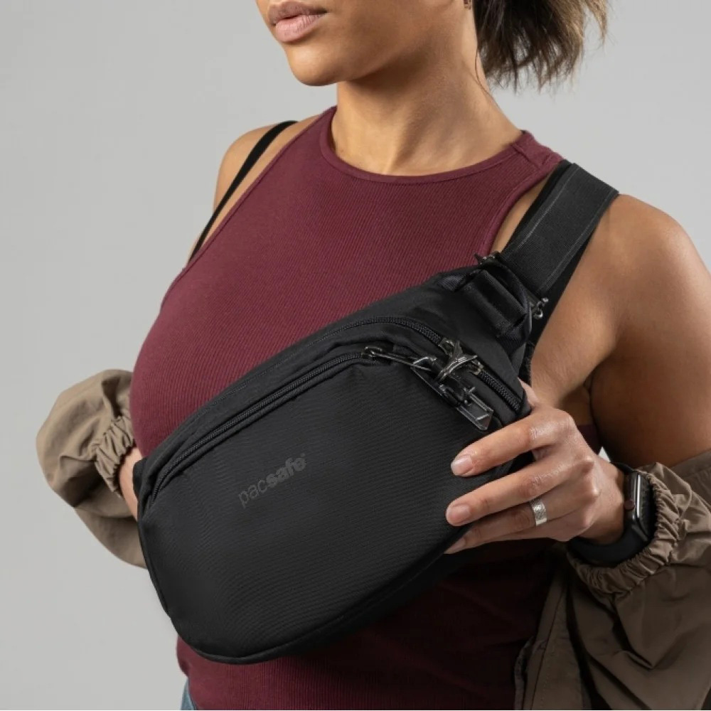 Сумка на пояс PACSAFE Vibe 100 Anti-Theft Hip Pack Black