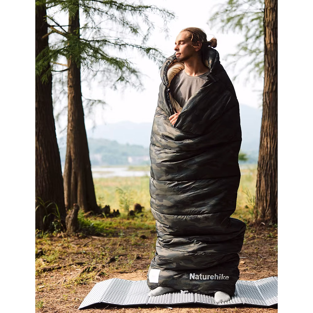 Спальный мешок NATUREHIKE M320 CNK2350WS023 (15°C/12°C) Green Camouflage Left (6975641889199)