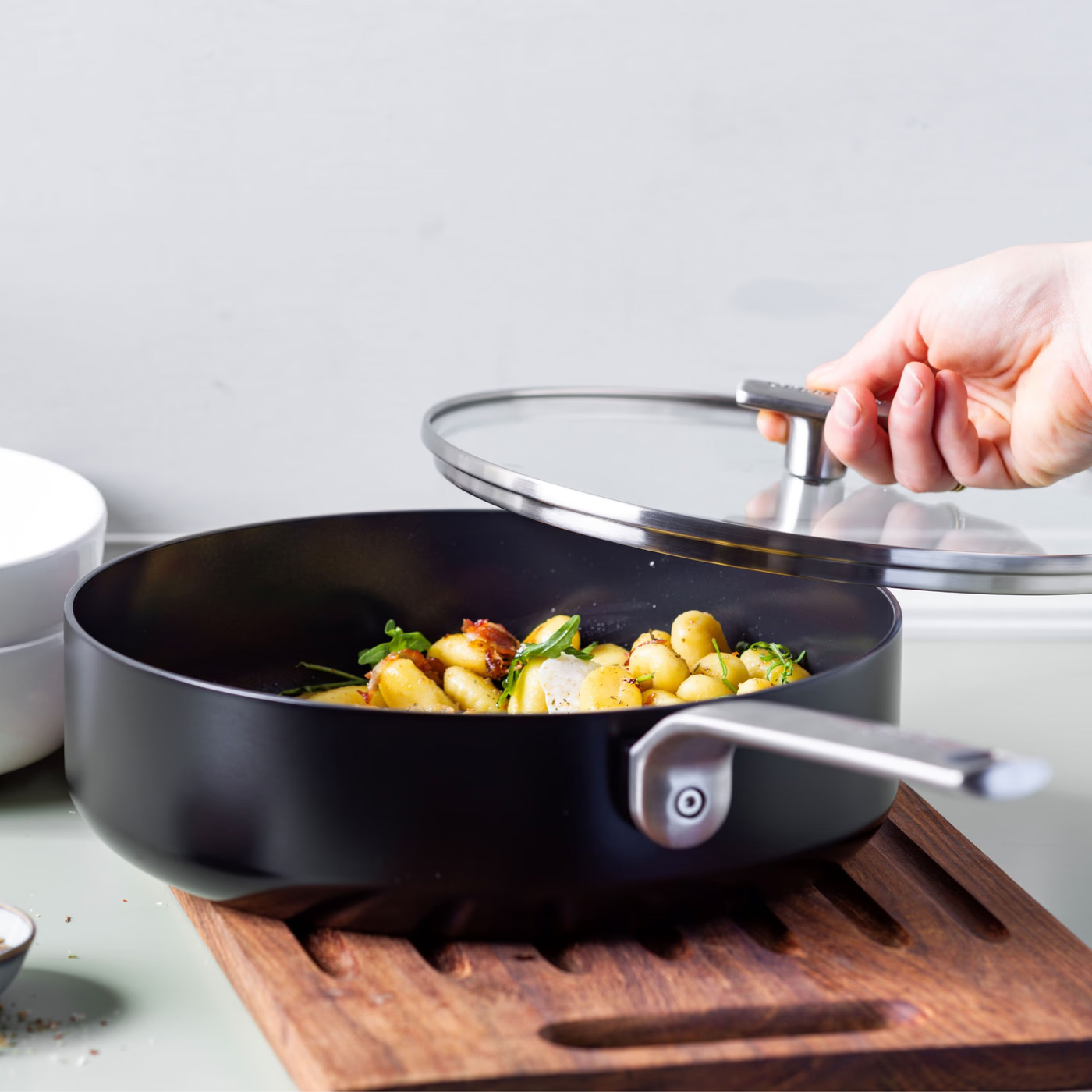 Рондель GREENPAN Evolution 26см з кришкою (CC007086-001)