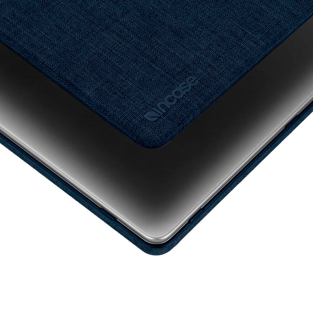 Чохол-накладка для ноутбука INCASE Textured Hardshell in Woolenex для MacBook Pro 14" (2021) 14" Cobalt