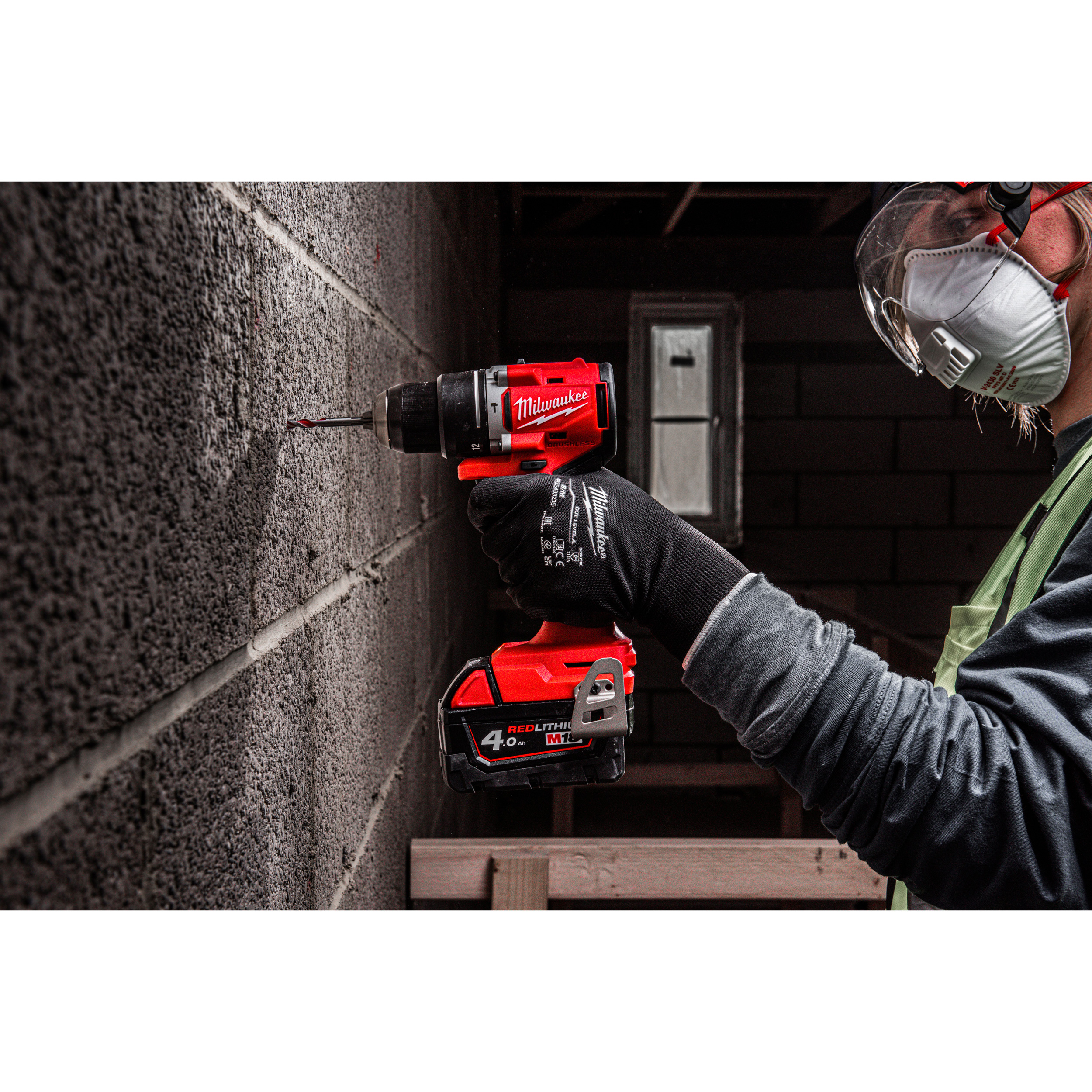 Акумуляторний дриль-шурупокрут MILWAUKEE M18 BLPDRC-502C (4933492826)