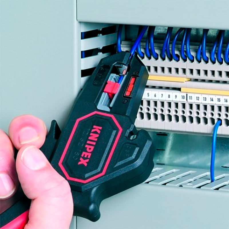 Съёмник изоляции KNIPEX Automatic Insulation Stripper 180мм