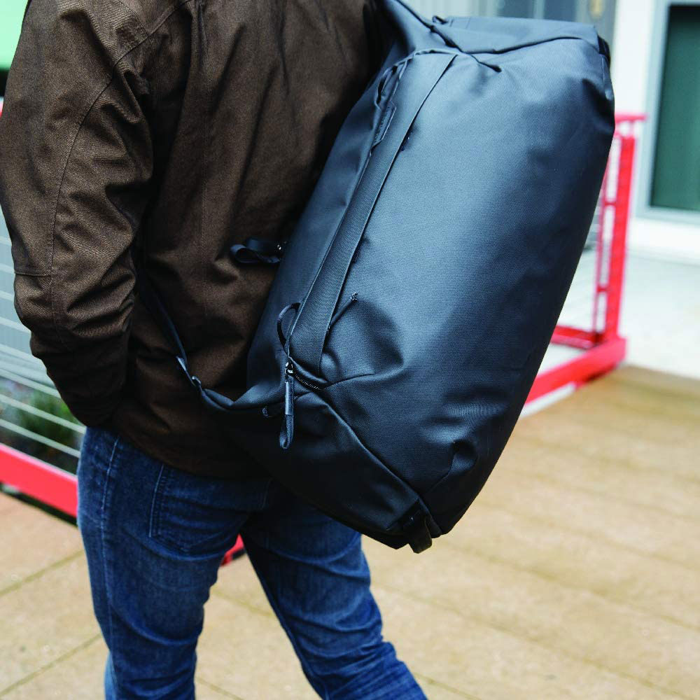 Сумка для фото-відеотехніки PEAK DESIGN Travel Duffel 35L Black (BTRD-35-BK-2)