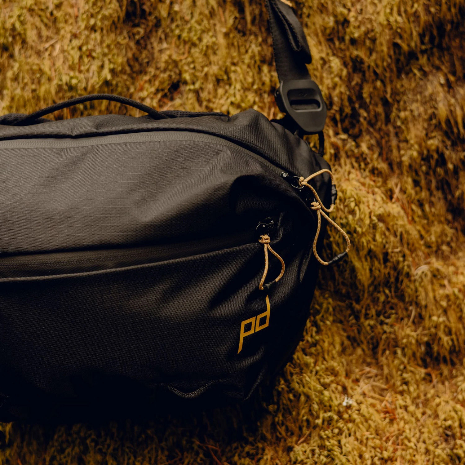 Рюкзак-слінг для фото-відеотехніки PEAK DESIGN Outdoor Sling 7L Black (BAS-7-BK-1)