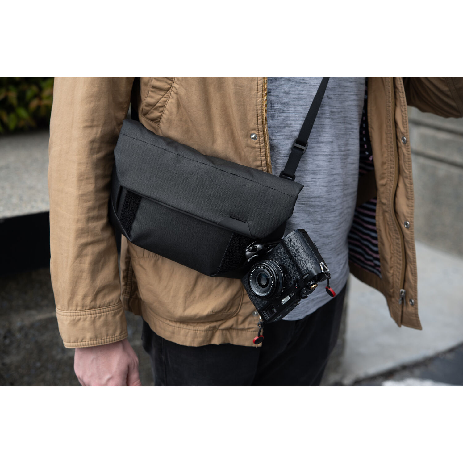Сумка для фото-видеотехники PEAK DESIGN Field Pouch V2 Black (BP-BK-3)