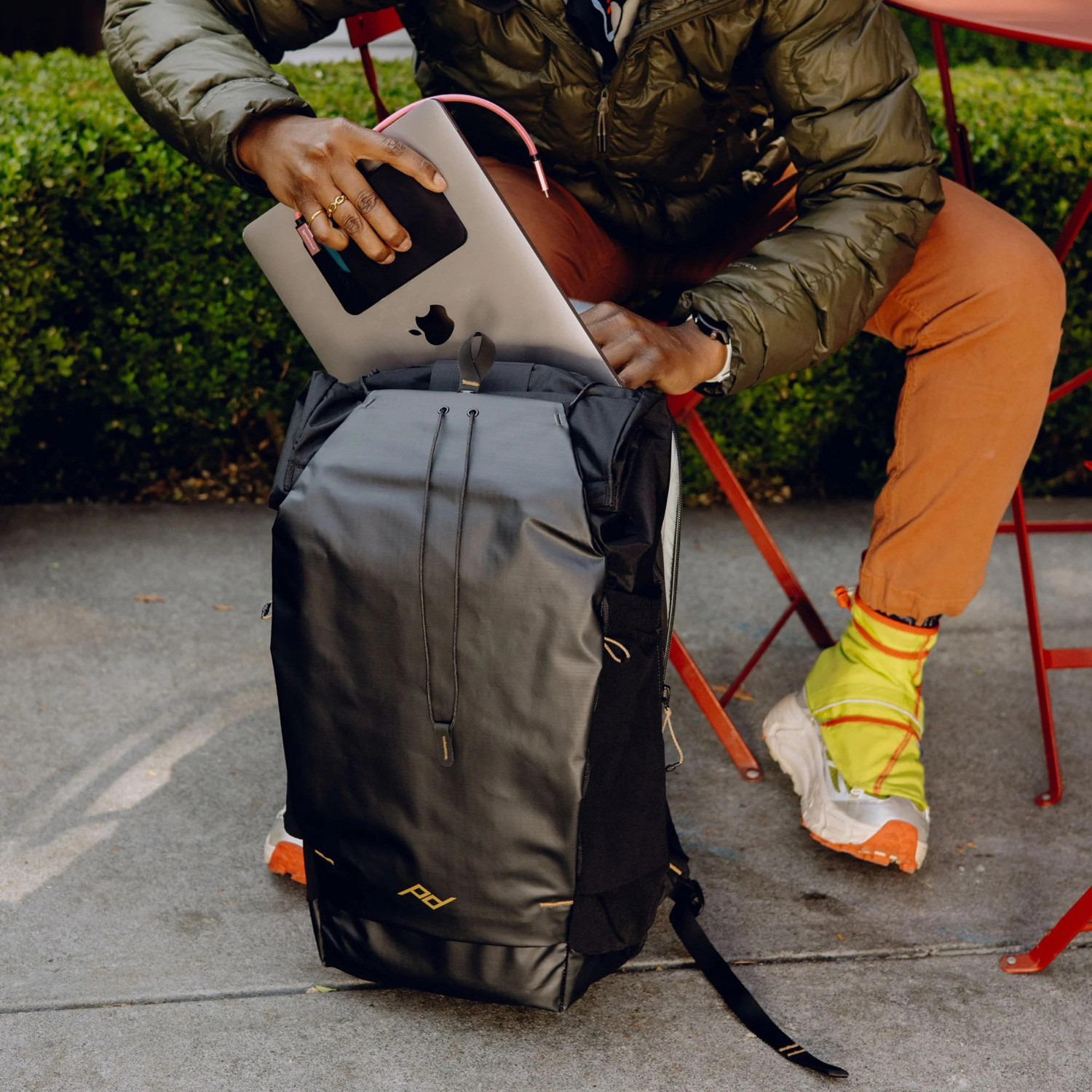 Туристический рюкзак PEAK DESIGN Outdoor Backpack 25L Black