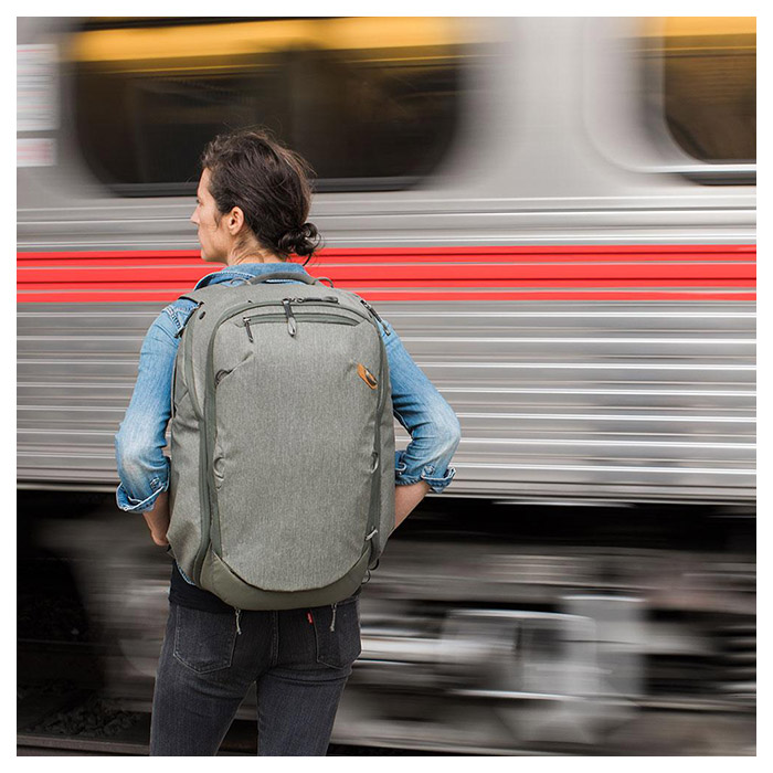 Сумка-рюкзак PEAK DESIGN Travel Backpack 45L Sage (BTR-45-SG-2)