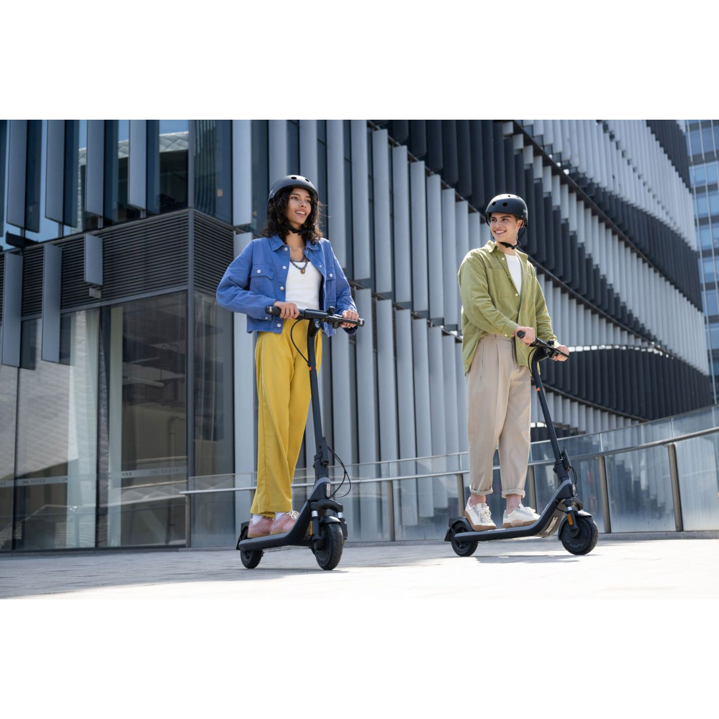 Електросамокат NINEBOT BY SEGWAY KickScooter E2 E II (AA.05.14.01.0004)