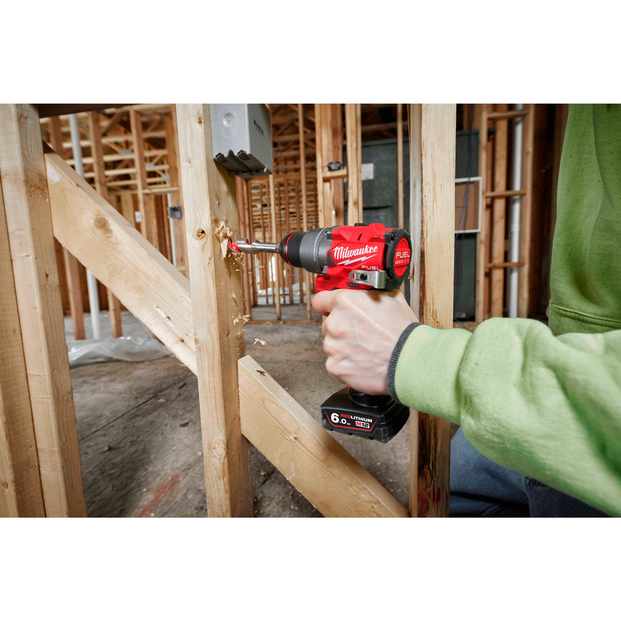 Аккумуляторная дрель-шуруповёрт MILWAUKEE M12 FDD2-0 (4933479872)