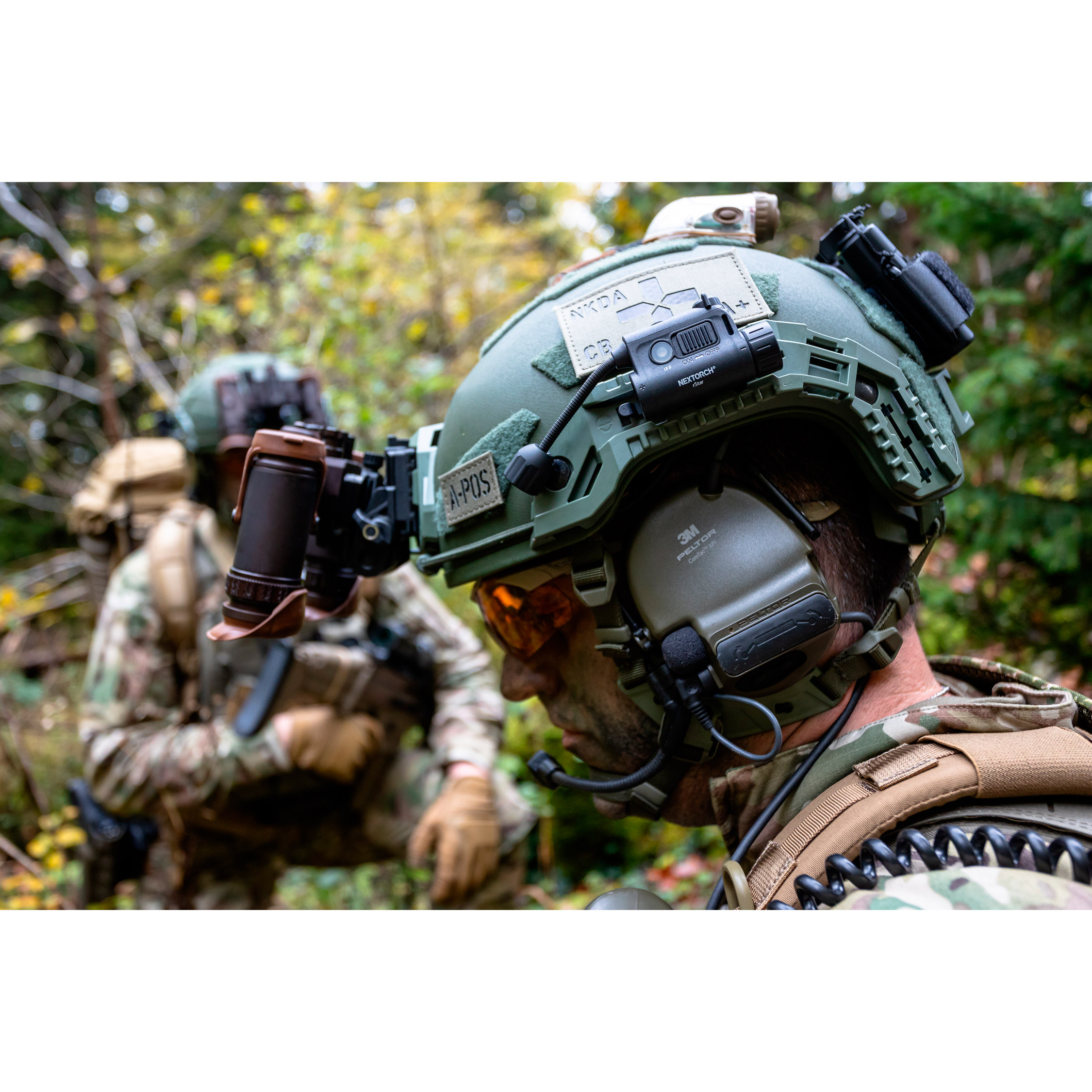 Фонарь тактический на шлем NEXTORCH rStar Multi-light Source Tactical Helmet Light