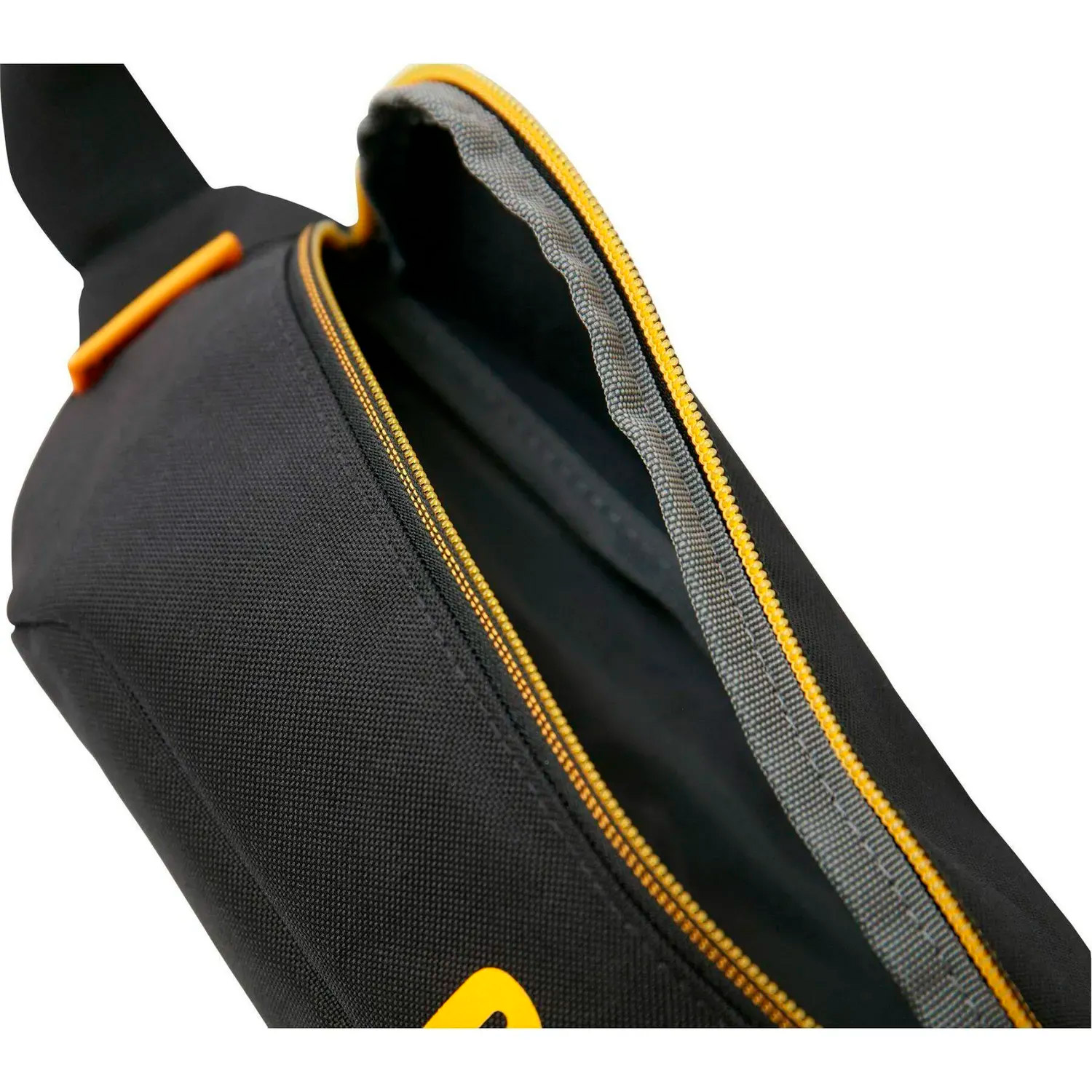 Сумка на пояс CAT The Project 83615-01 Black