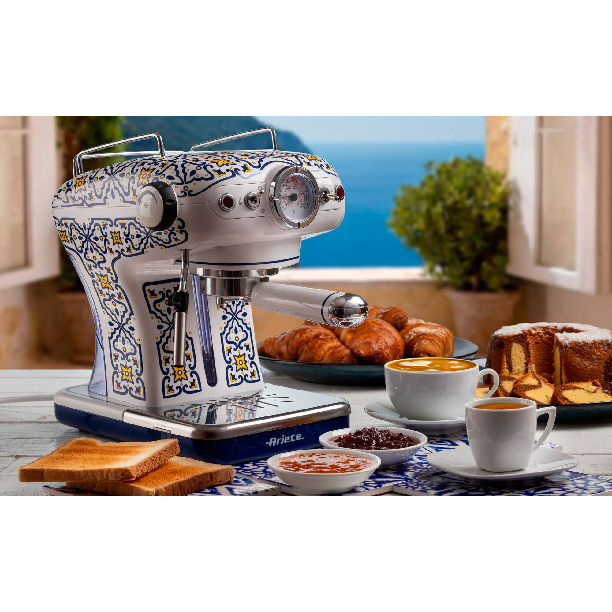 Кофеварка эспрессо ARIETE 1389A Capri (00M13891CAR0)