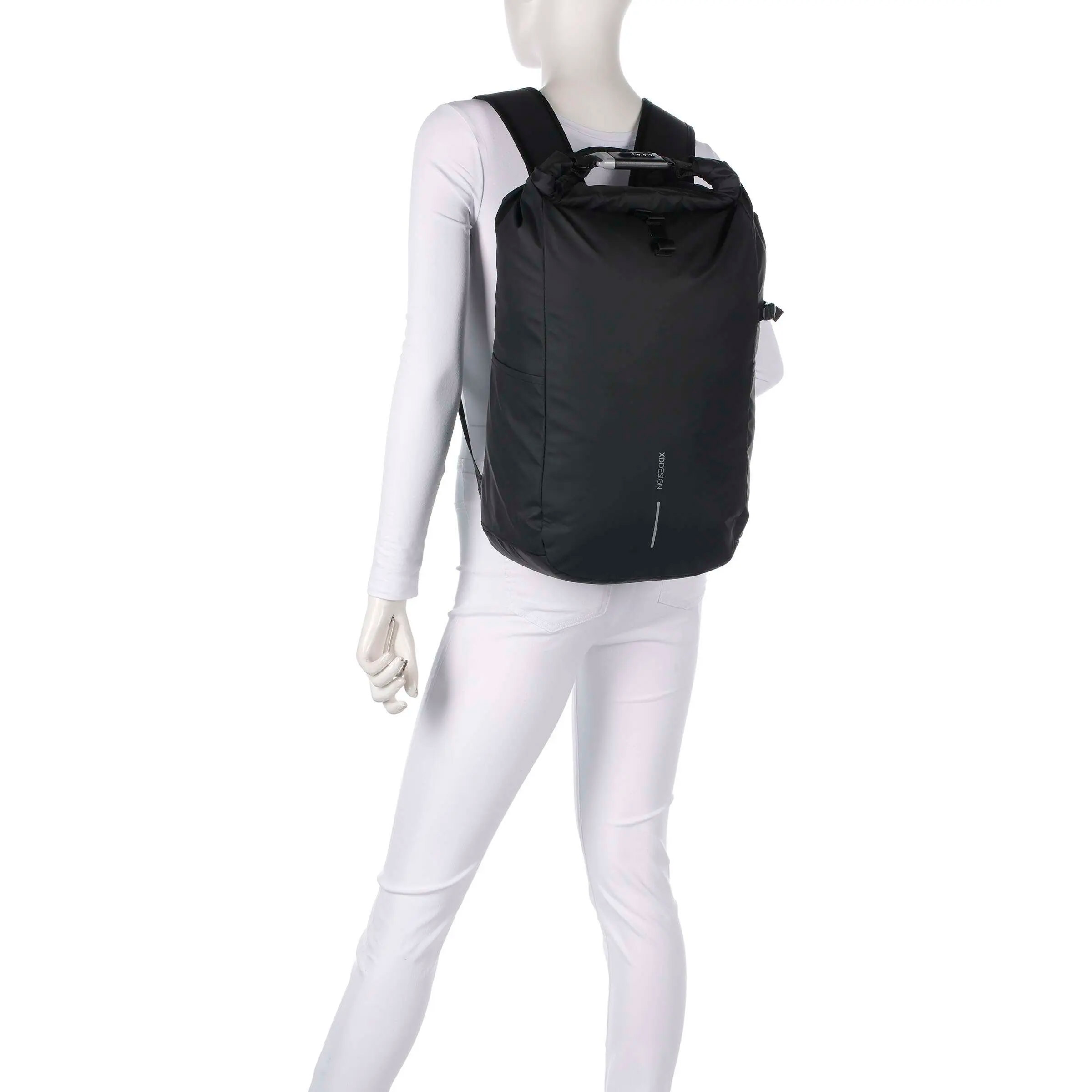 Рюкзак XD DESIGN Urban Water Resistant Anti-theft Backpack Black (P706.2801)