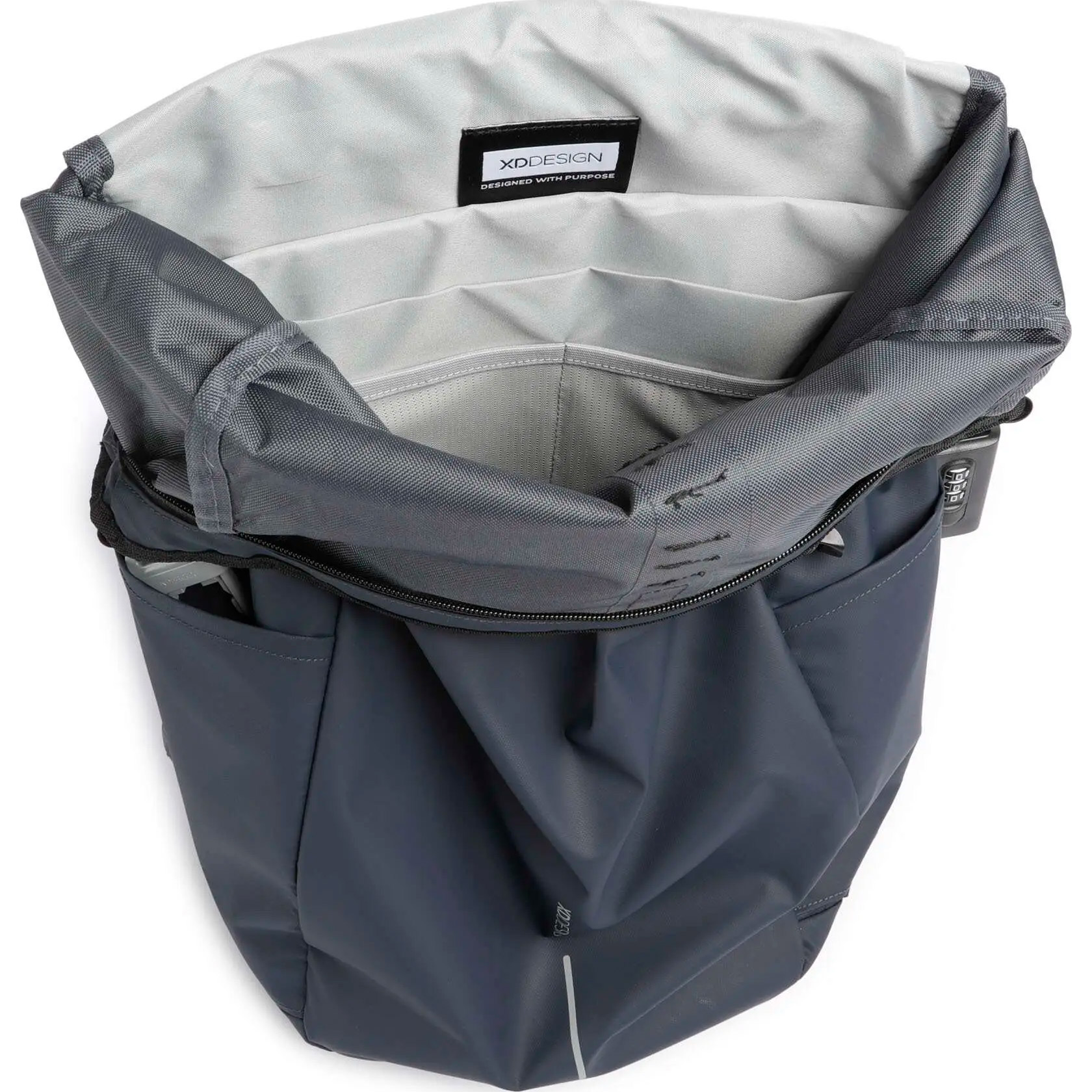 Рюкзак XD DESIGN Urban Water Resistant Anti-theft Backpack Navy (P706.2825)