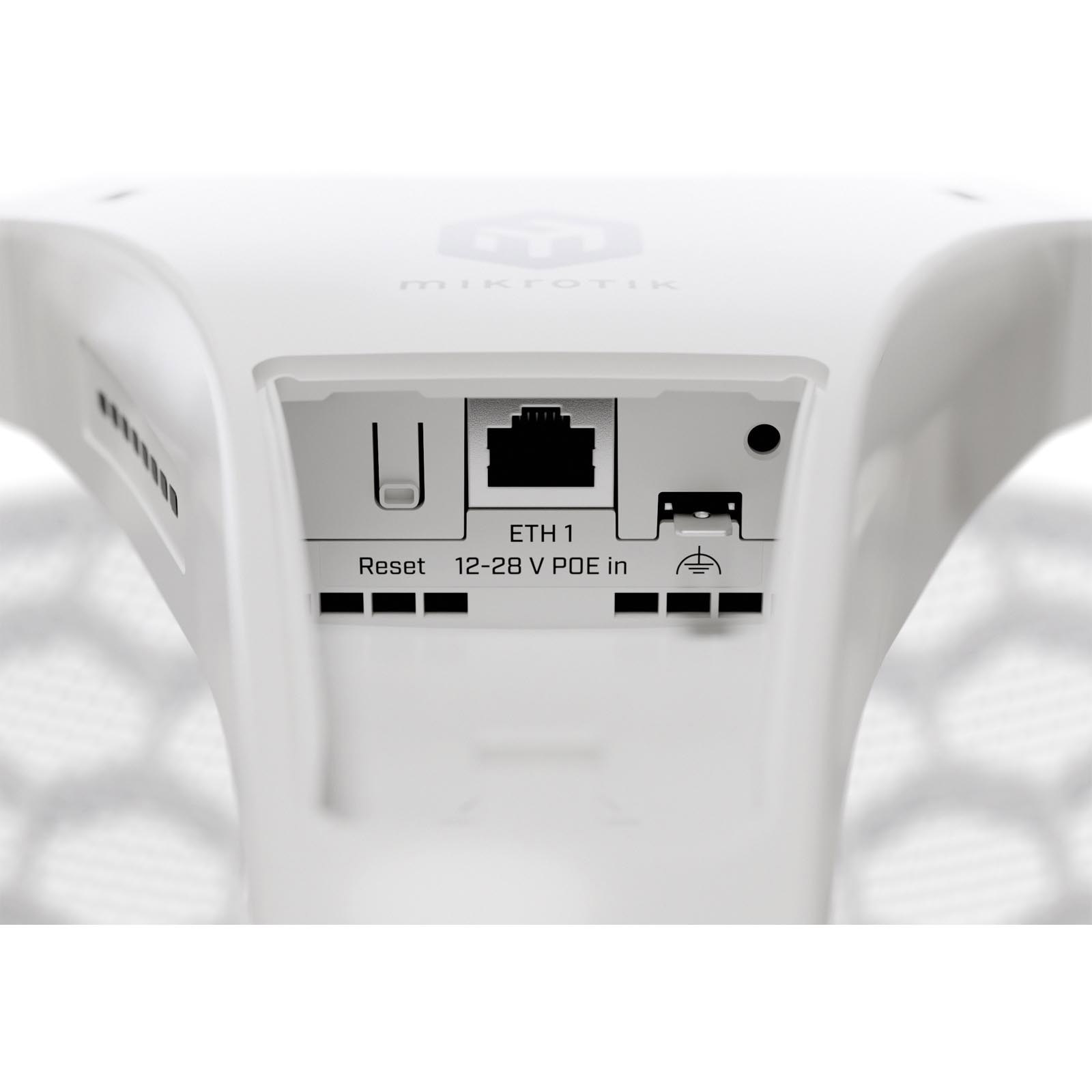Точка доступу MIKROTIK LHG XL 5 ax (LHG-5AXD-XL)