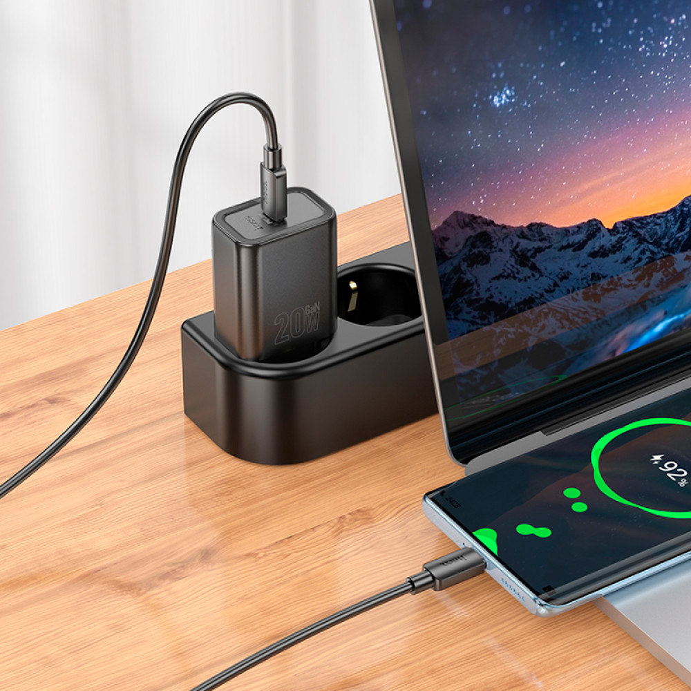 Зарядний пристрій HOCO N60 Gentle GaN 1xUSB-C, PD20W Black (6942007644174)