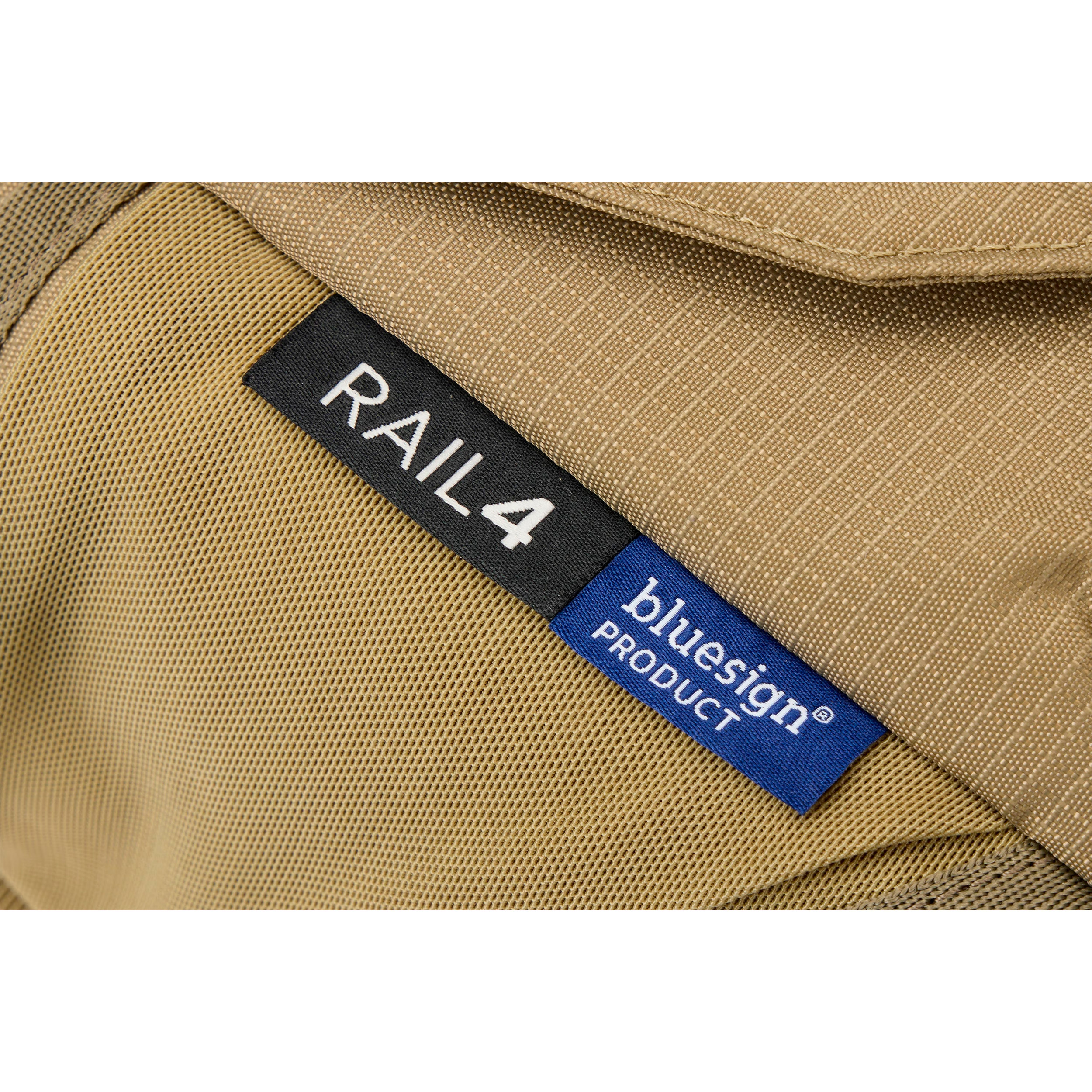Сумка на пояс THULE Rail Hydration Hip Pack 4L Faded Khaki (3205307)