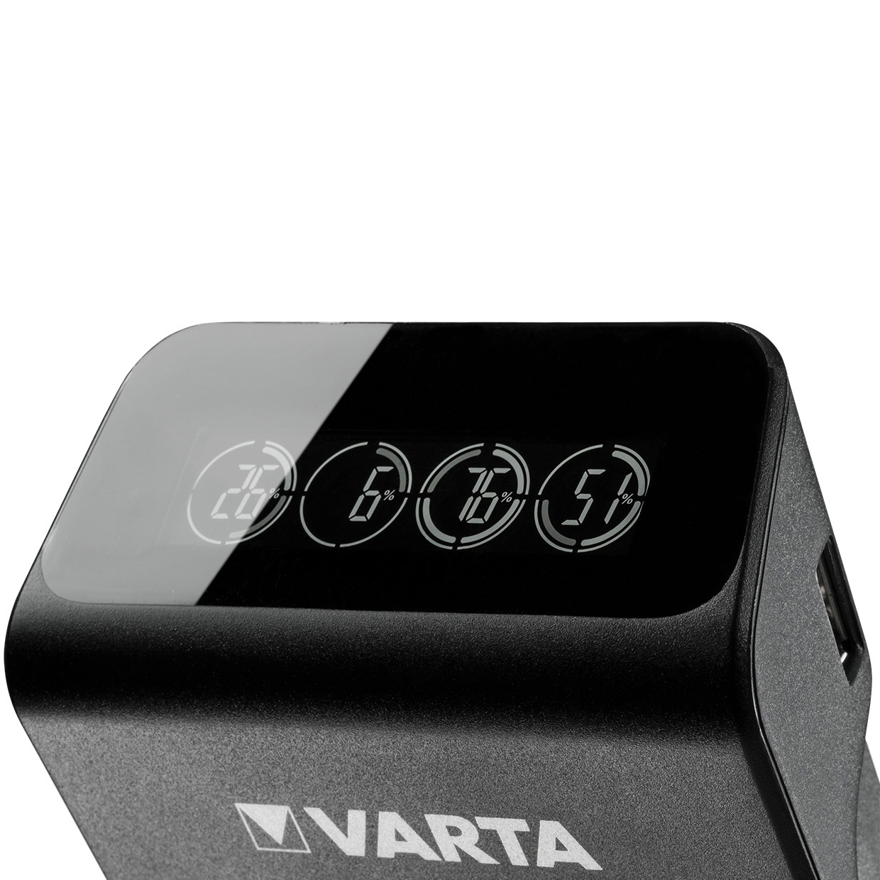 Зарядний пристрій VARTA LCD Plug Charger + 4xAA 2600mAh (57687 101 461)