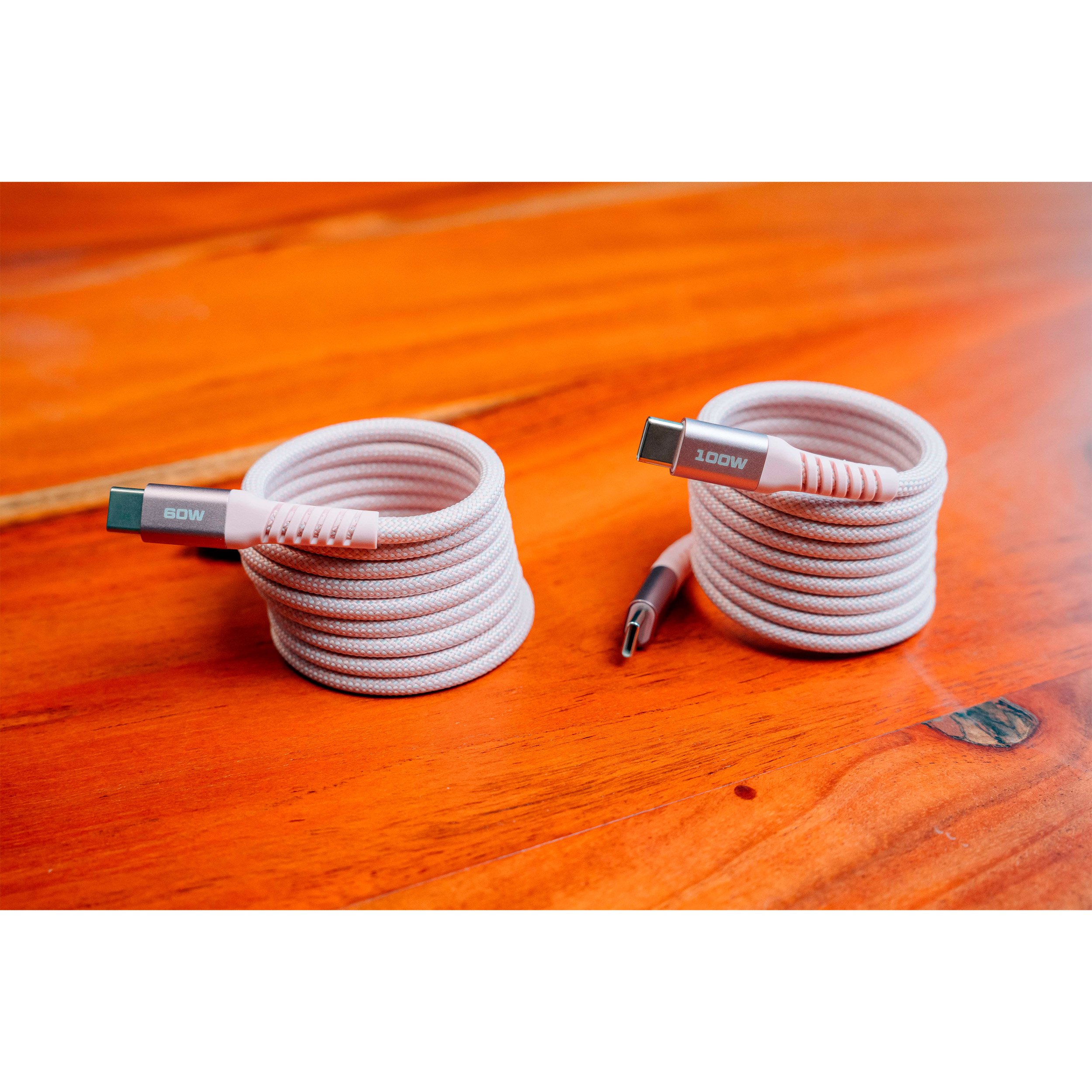 Кабель VERBATIM Sync & Charge Magnetic Cable Type-C to Type-C 60W 1.2м Pink (31853)