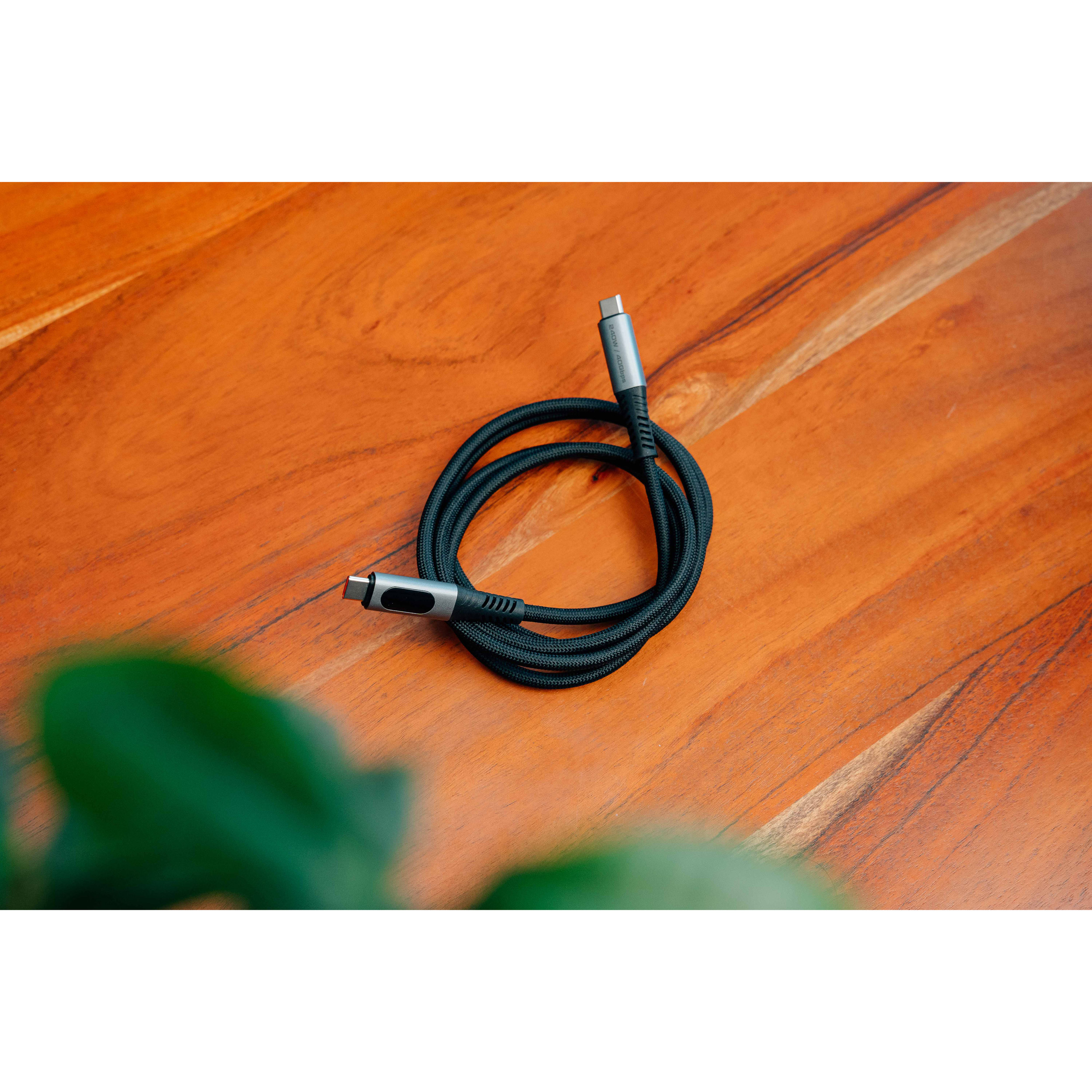 Кабель VERBATIM USB4.0 Sync & Charge Power Display Cable Type-C to Type-C PD 240W 1.2м Black (31849)