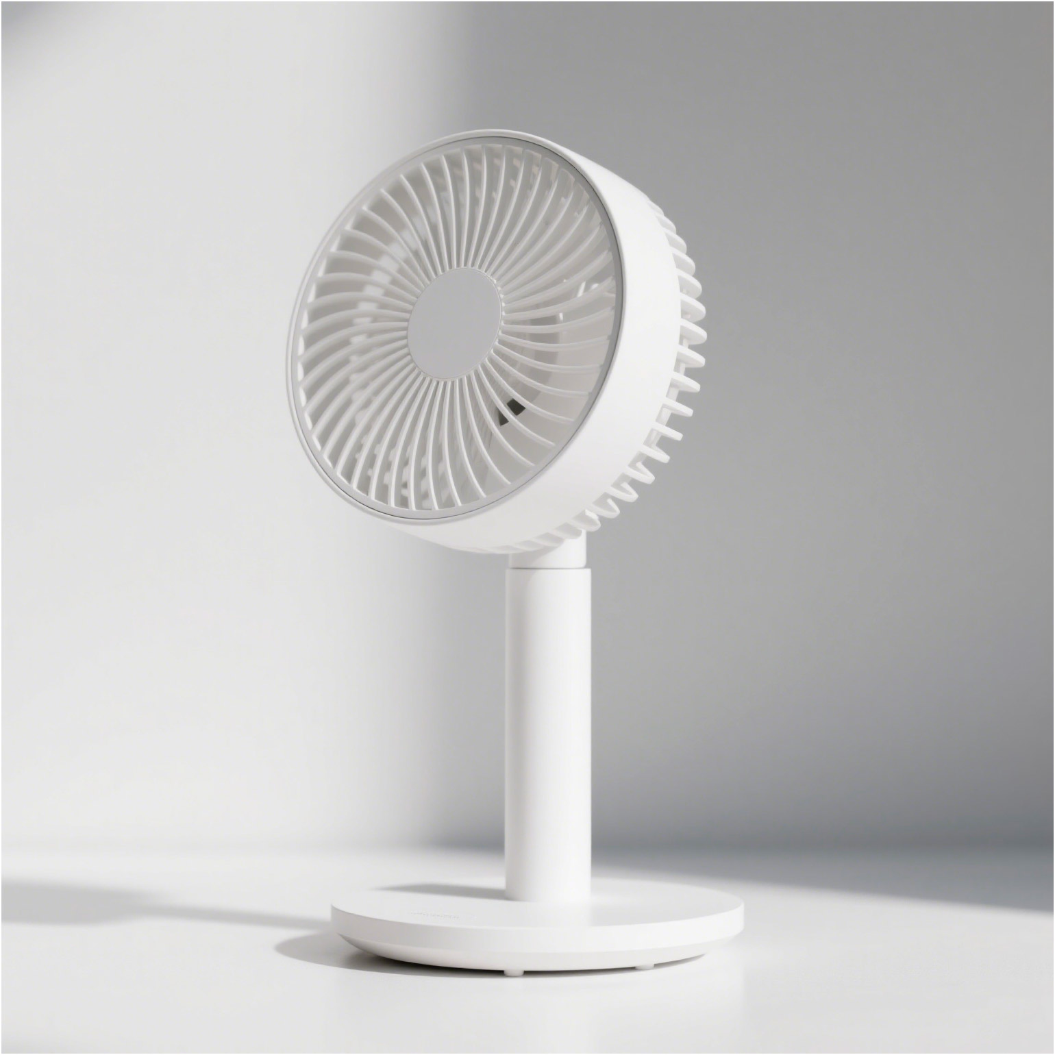 Настольный портативный вентилятор FIREN TD1610 Desktop Small Fan White