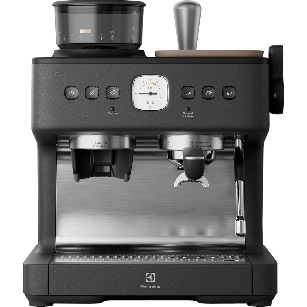Кофеварка эспрессо ELECTROLUX E8EC1-8BP