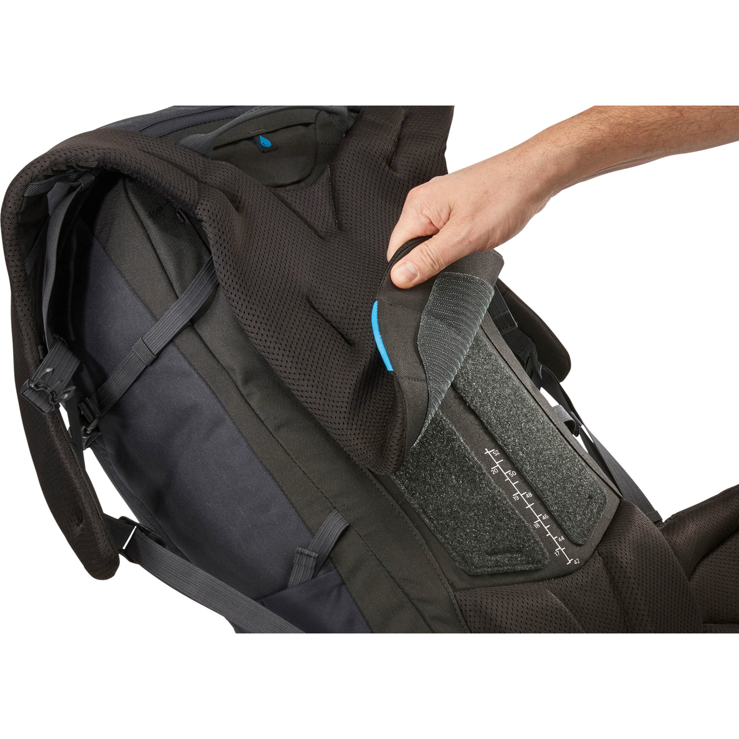Туристичний рюкзак THULE AllTrail X 35L Obsidian