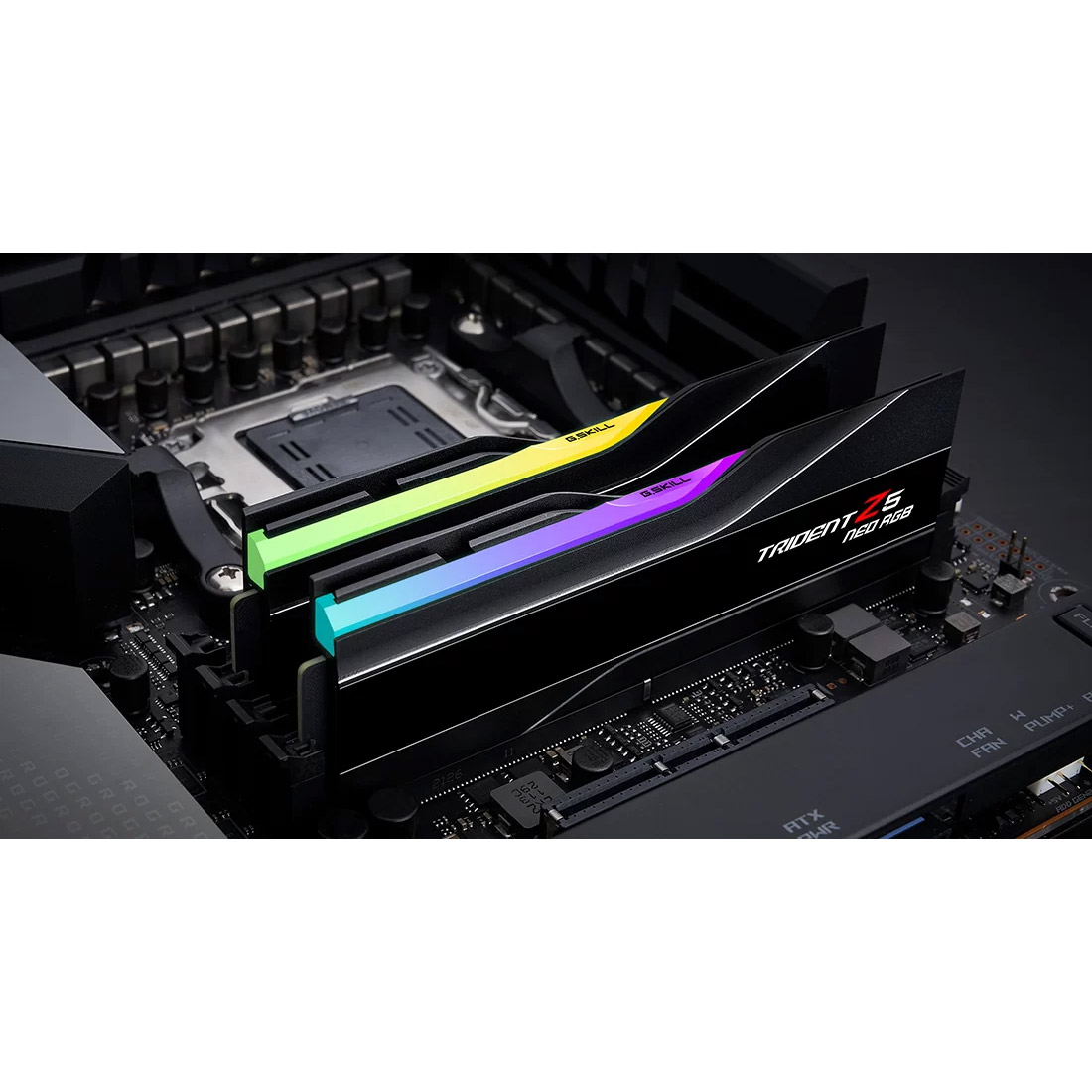 Модуль пам'яті G.SKILL Trident Z5 Neo RGB DDR5 6000MHz 32GB Kit 2x16GB Matte Black (F5-6000J2836G16GX2-TZ5NR)