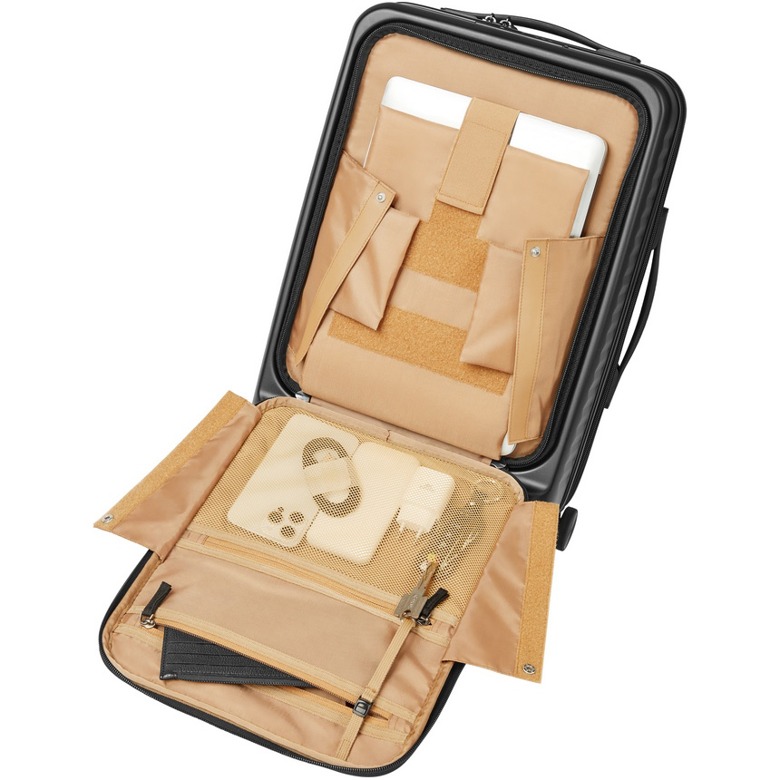 Дорожная сумка на колёсах RIVACASE Clark 8181 Black