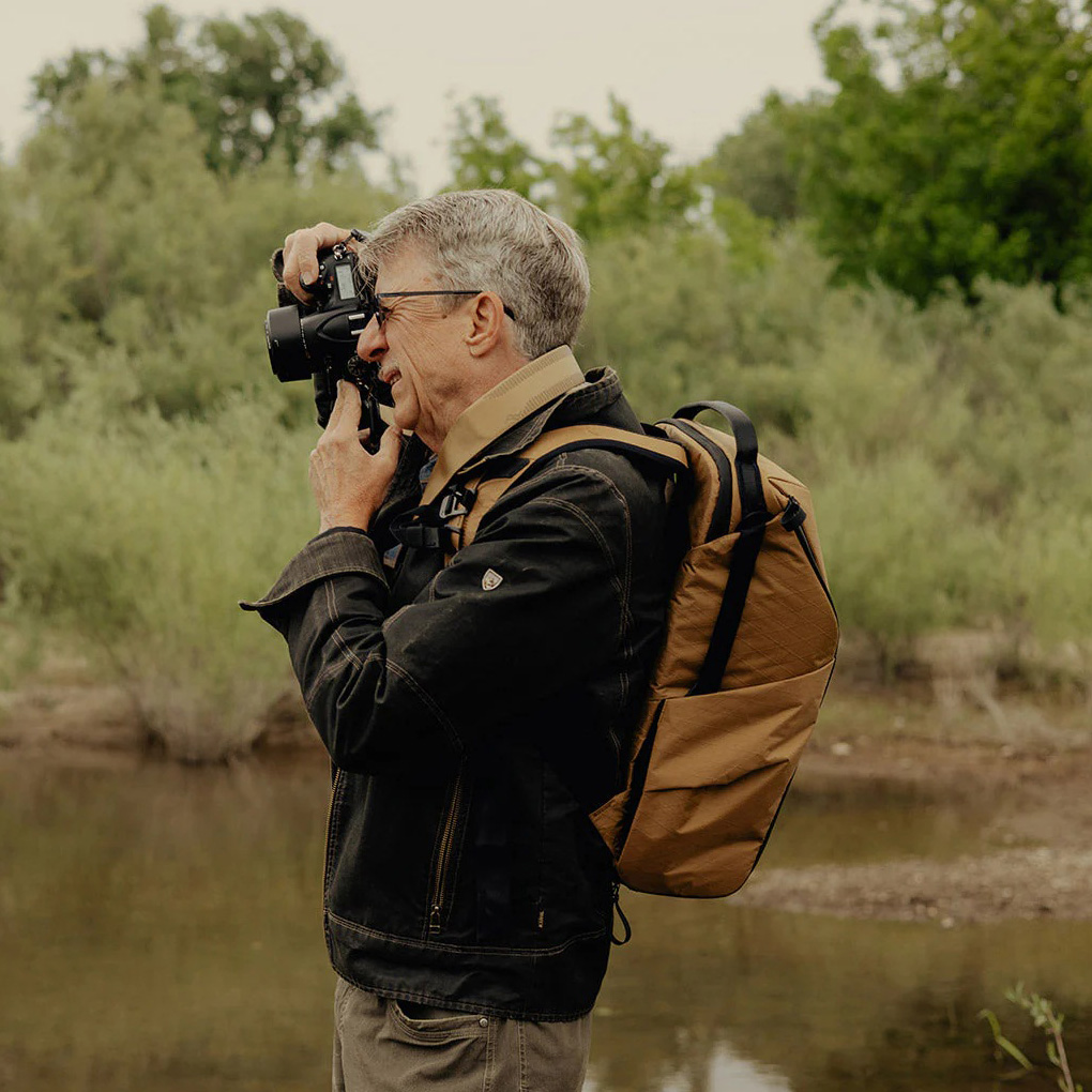 Рюкзак для фототехники PEAK DESIGN Everyday Backpack v2 30L Coyote (BEDB-30-CY-3)