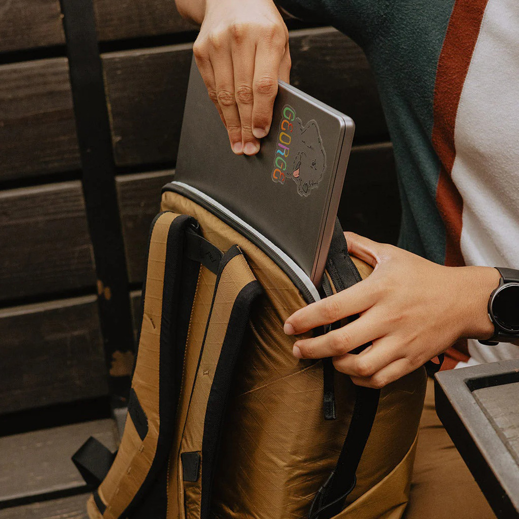 Рюкзак для фототехники PEAK DESIGN Everyday Backpack v2 30L Coyote (BEDB-30-CY-3)