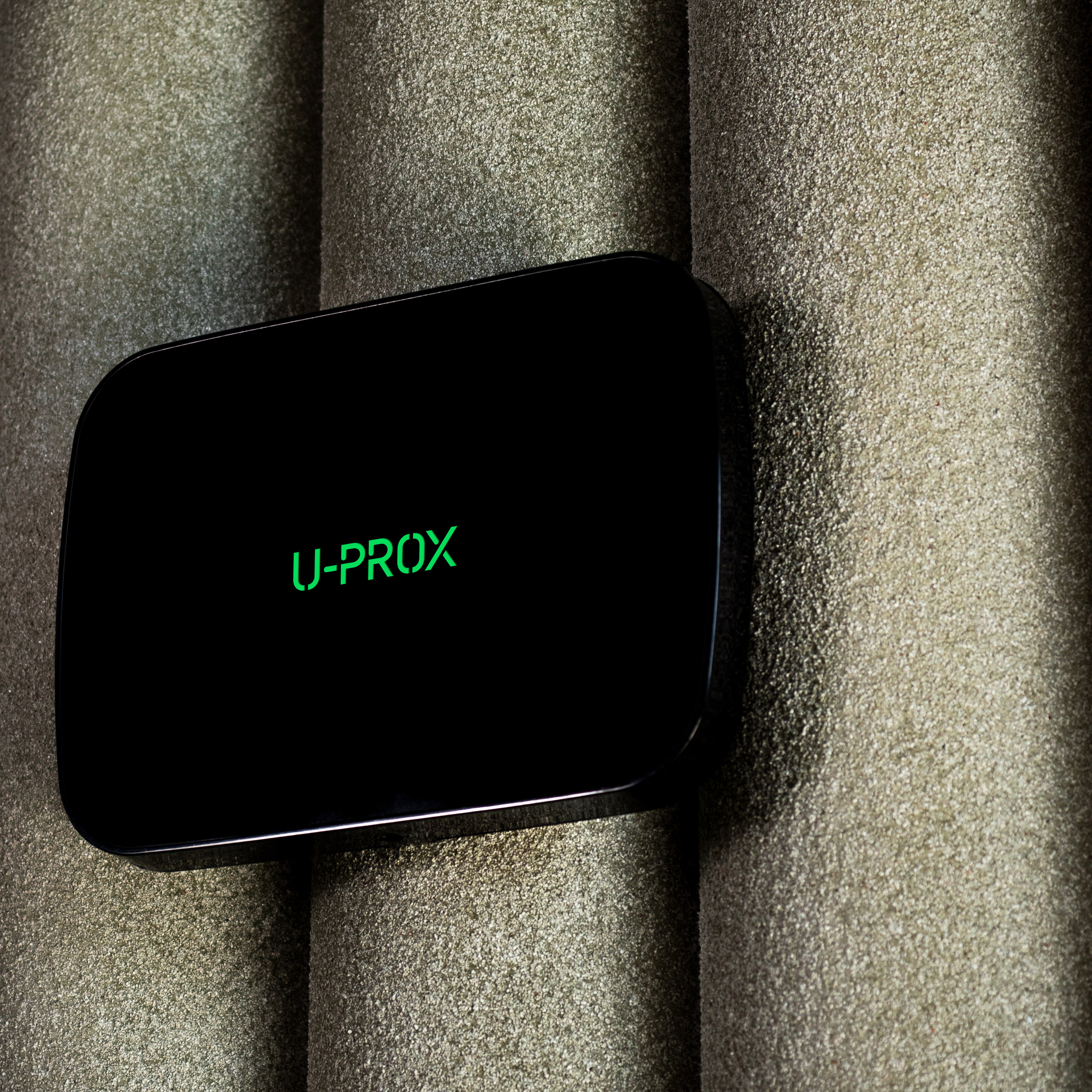 Интеллектуальная охранная централь U-PROX MPX LE Black