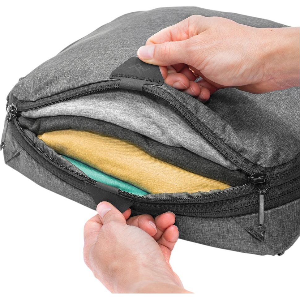 Органайзер для одежды PEAK DESIGN Packing Cube Medium Charcoal (BPC-M-CH-2)