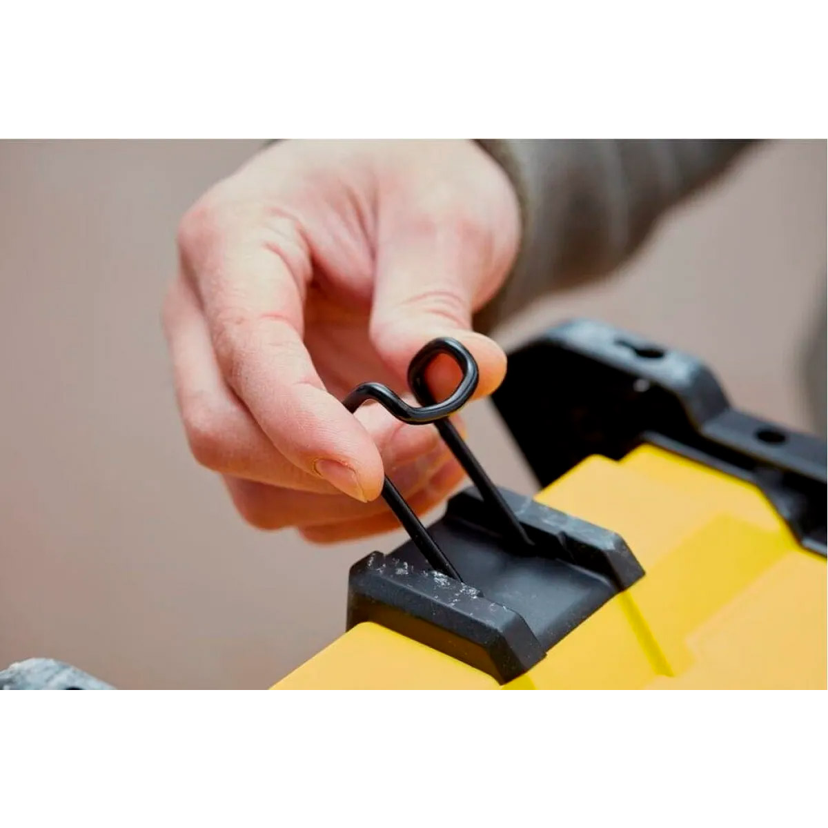 Вентилятор аккумуляторный STANLEY FatMax SFMCE001B