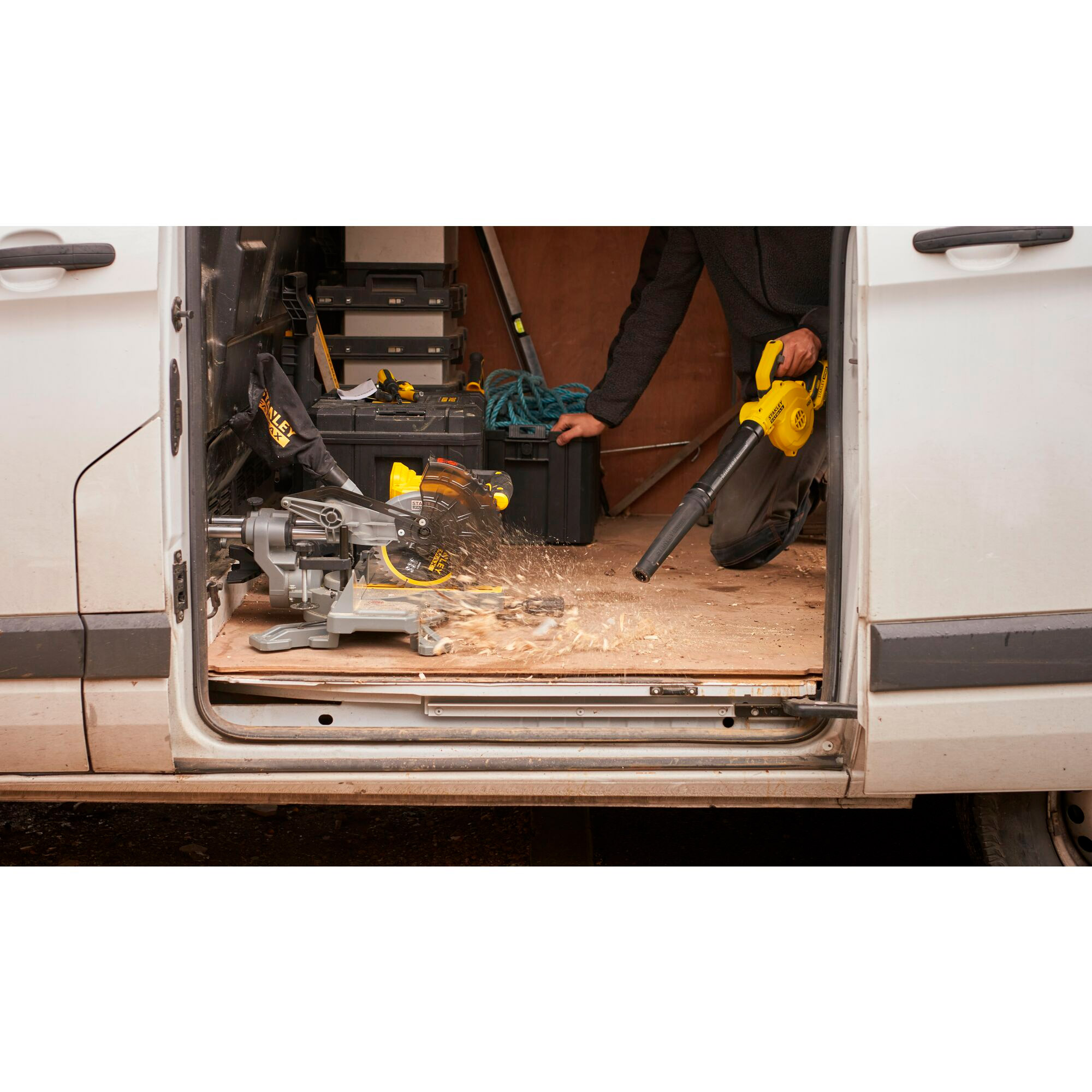 Повітродув акумуляторний STANLEY FatMax SFMCBL01B