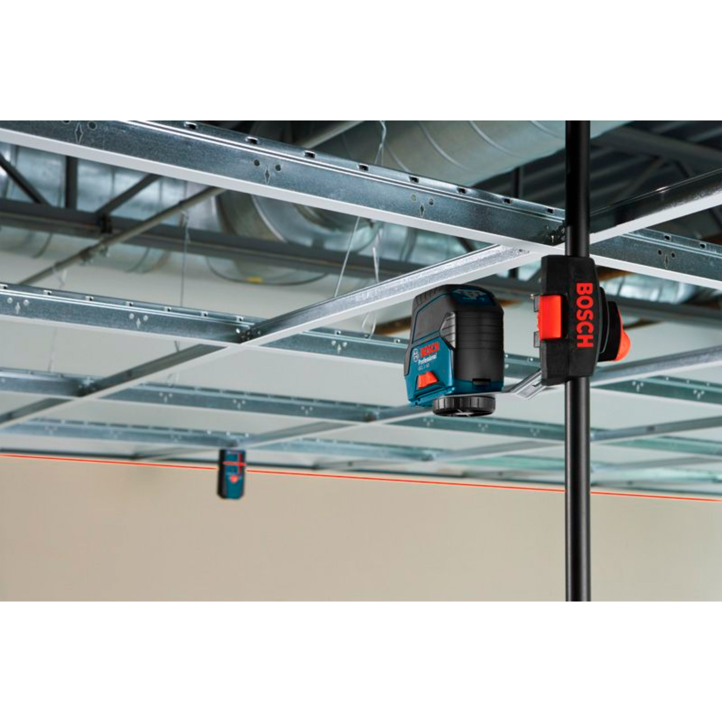Нівелір лазерний BOSCH GCL2-50 Professional + тримач RM1 + затискач BM3 + пластина + 3xАКБ АА + кейс (0.601.066.F02)