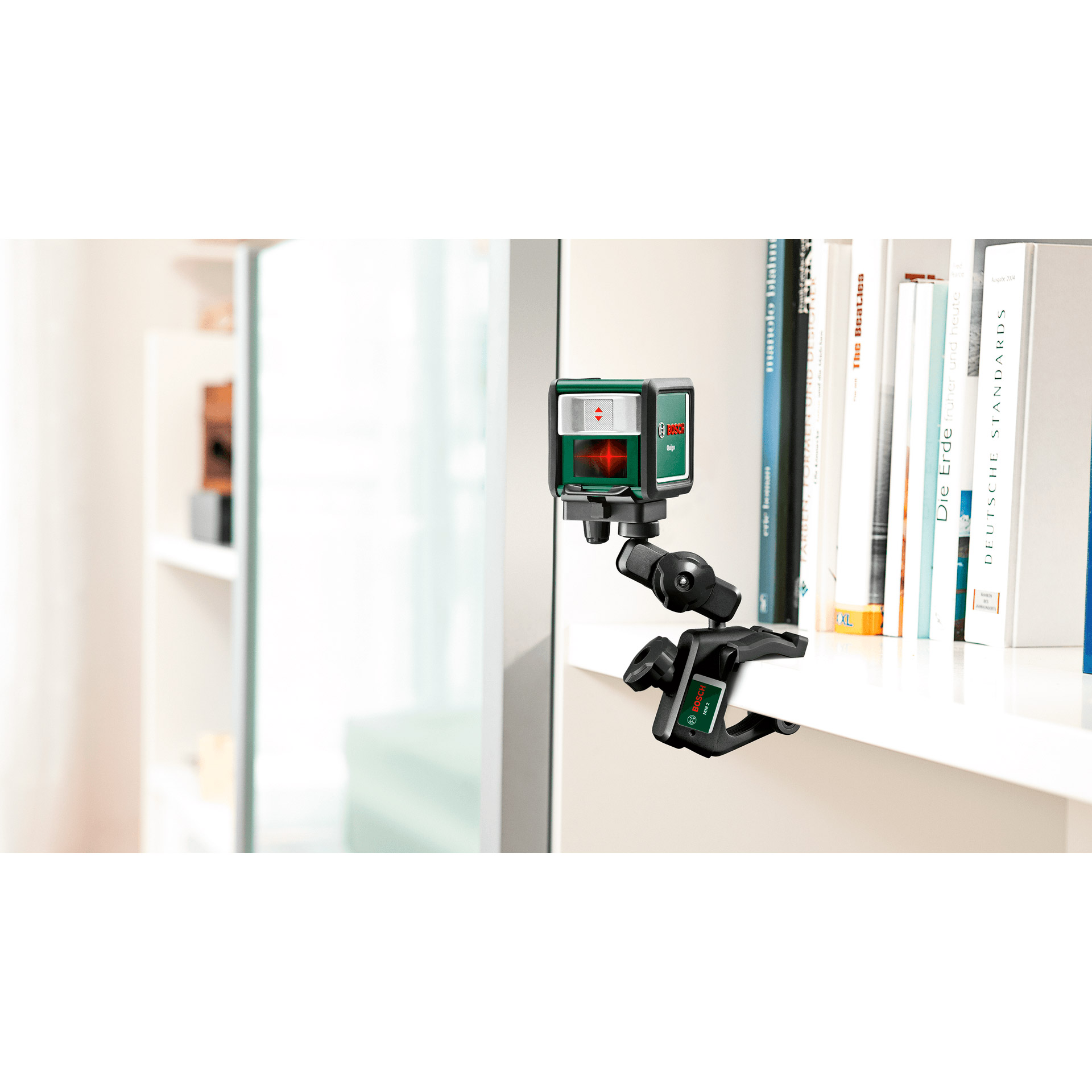 Нівелір лазерний BOSCH Quigo + затискач MM2 + 2xAAA + адаптер (0.603.663.503)