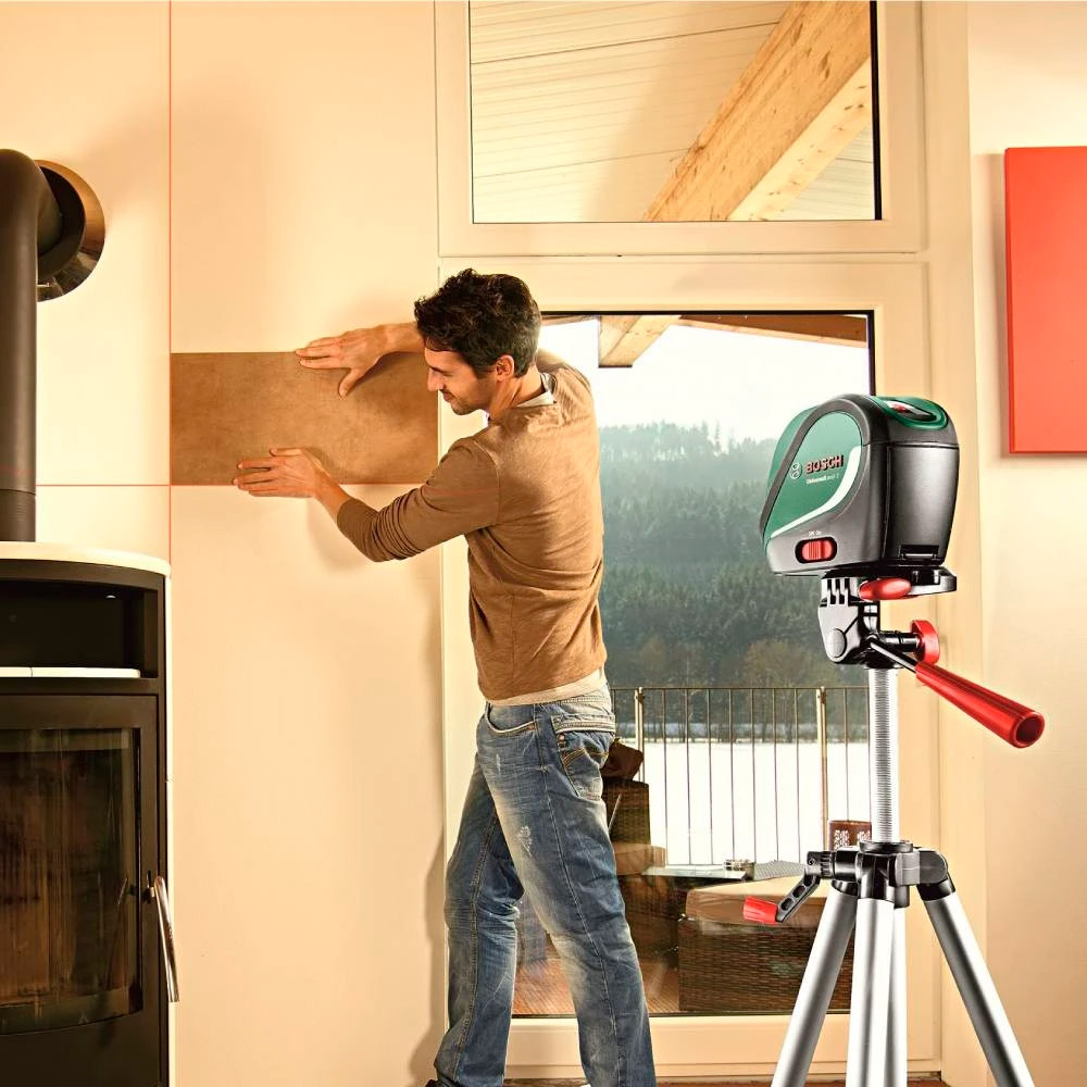 Нівелір лазерний BOSCH UniversalLevel 2 + чохол + 3xAA (0.603.663.802)