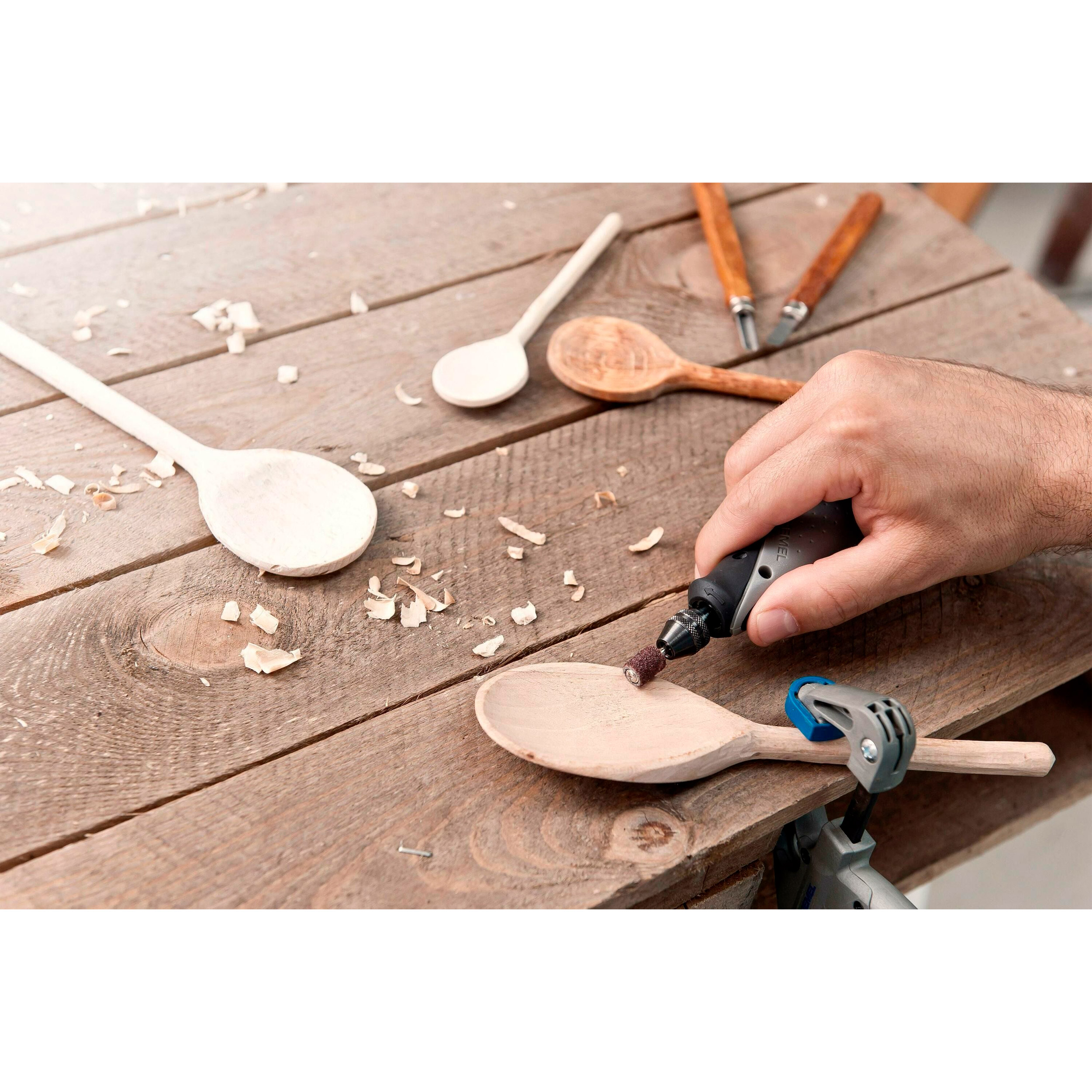 Багатофункціональний інструмент (гравер) DREMEL 2050-15 Stylo+ (F.013.205.0JM)